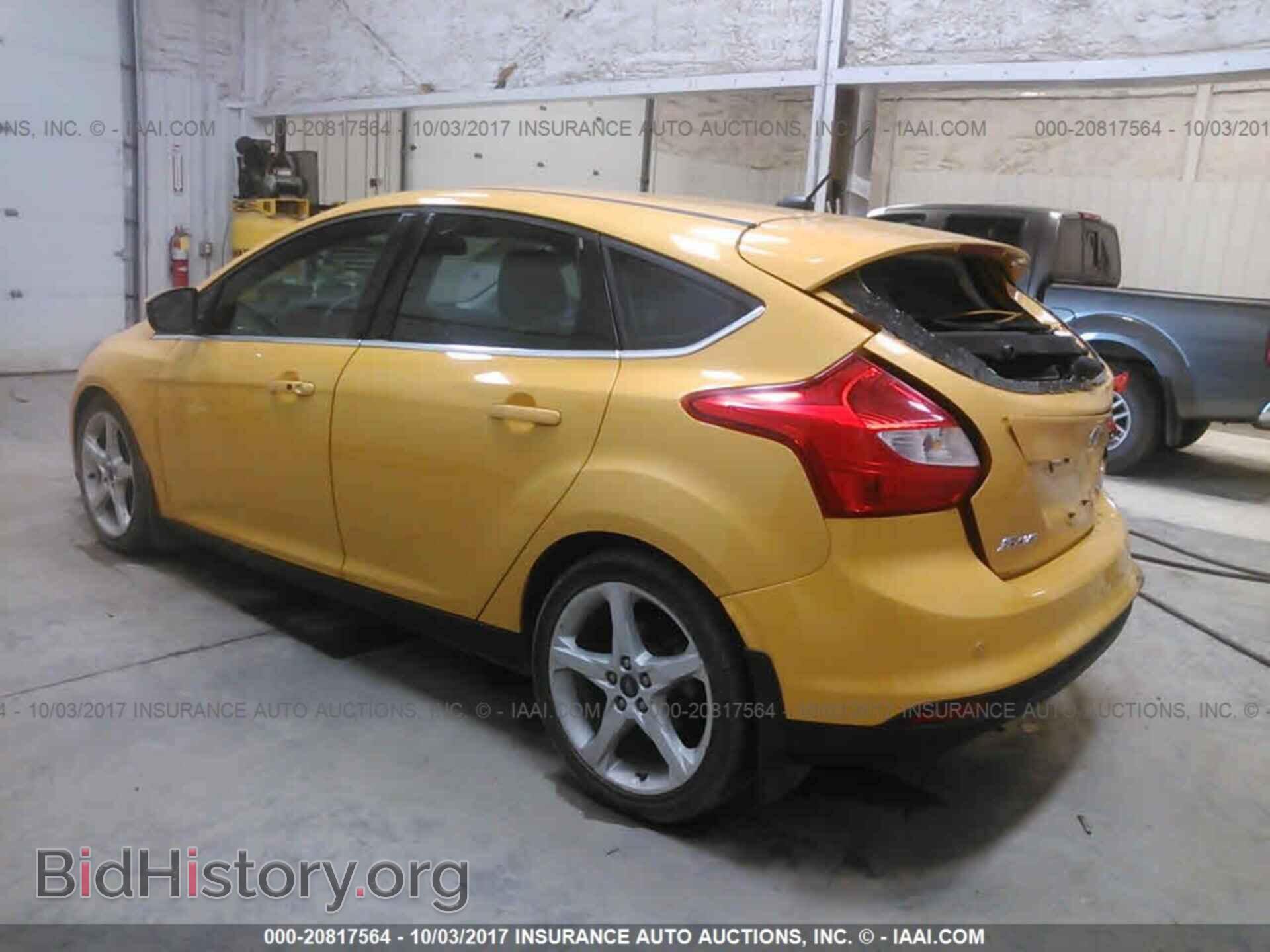2012 Ford Focus - VIN: 1FAHP3N24CL237772 - Photo 3
