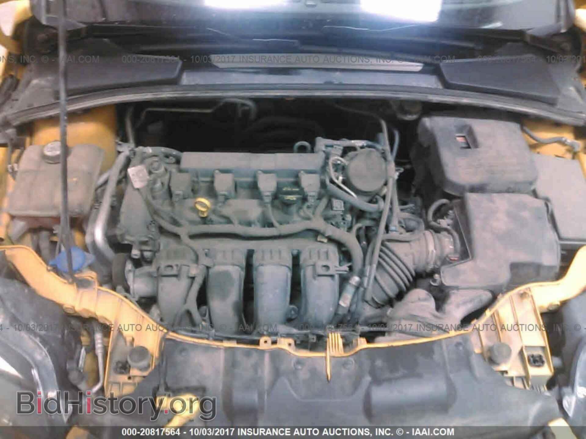 2012 Ford Focus - VIN: 1FAHP3N24CL237772 - Photo 10