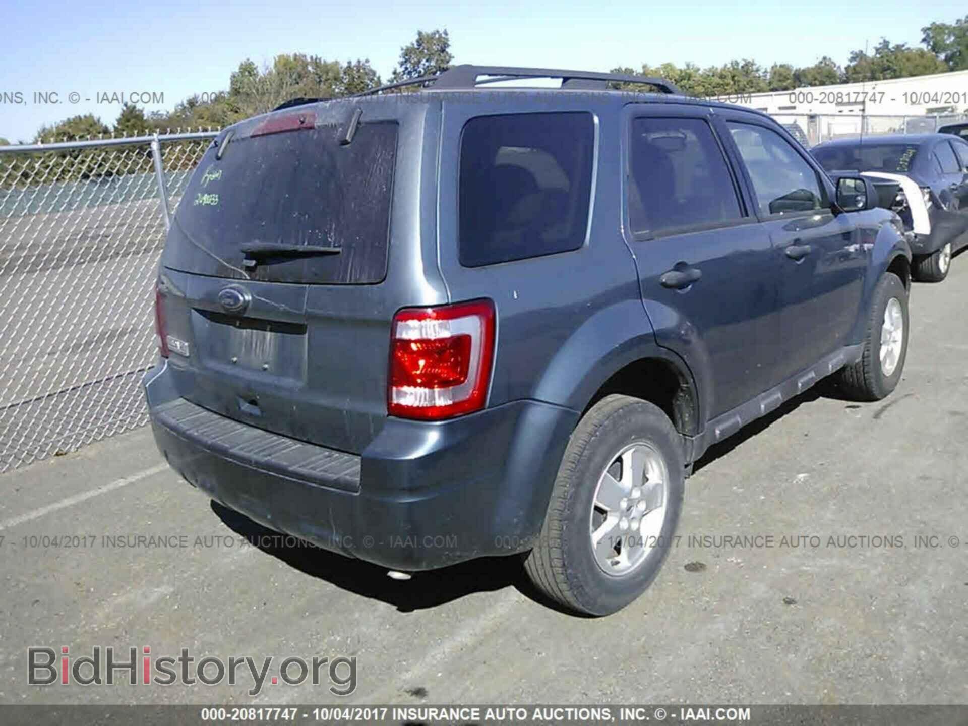 2011 Ford Escape - VIN: 1FMCU0D73BKA65971 - Фото 4