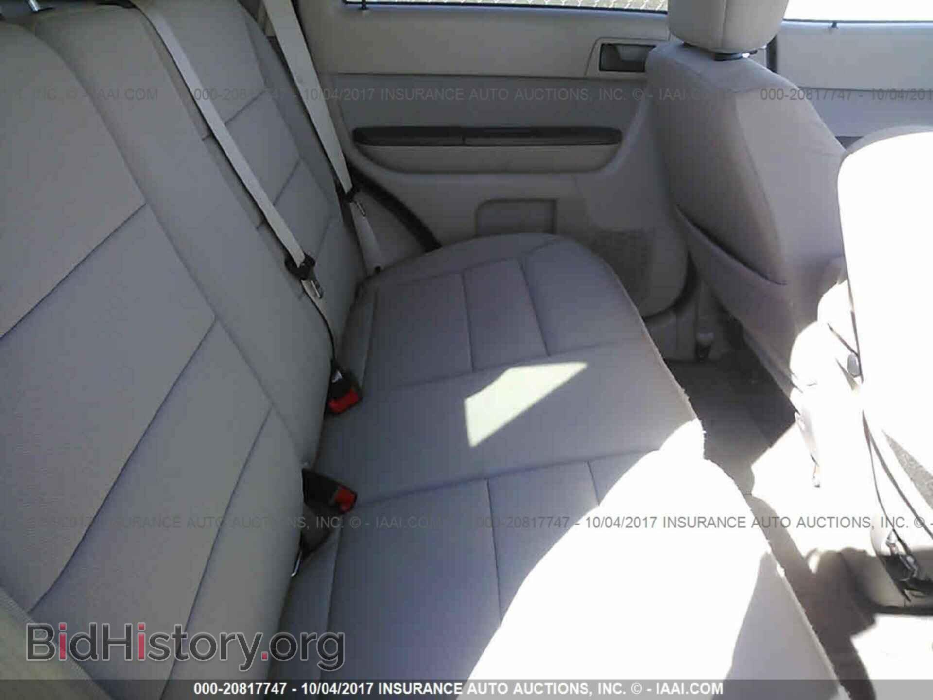 2011 Ford Escape - VIN: 1FMCU0D73BKA65971 - Фото 8