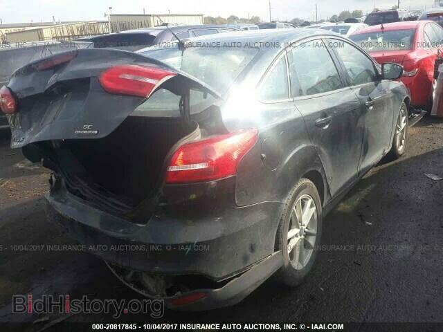 2015 Ford Focus - VIN: 1FADP3F28FL206266 - Photo 4