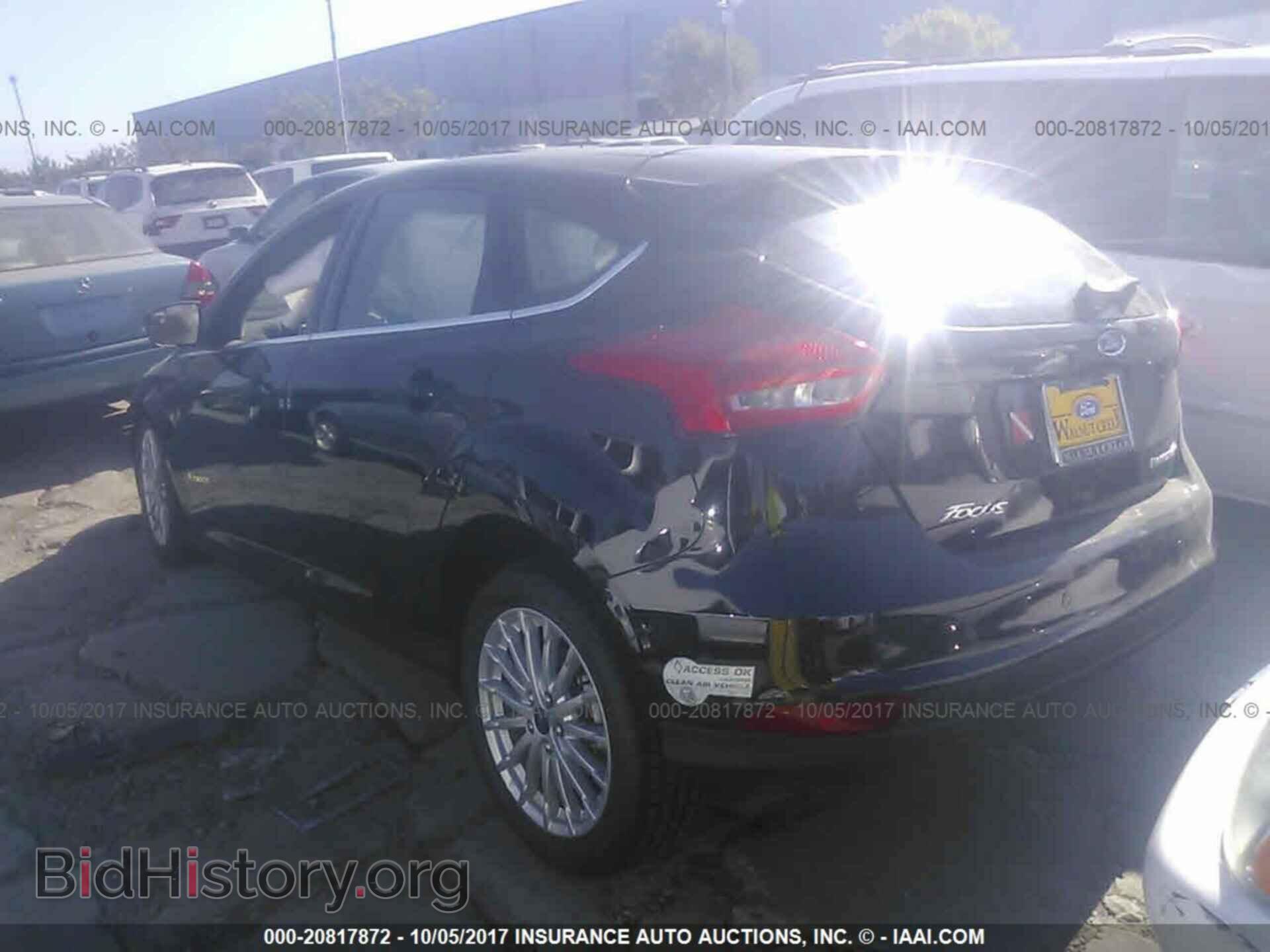 2017 Ford Focus - VIN: 1FADP3R49HL277699 - Photo 3