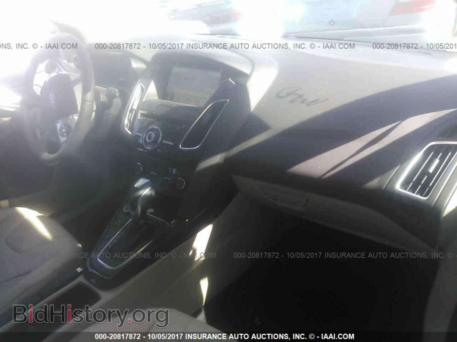 2017 Ford Focus - VIN: 1FADP3R49HL277699 - Photo 5