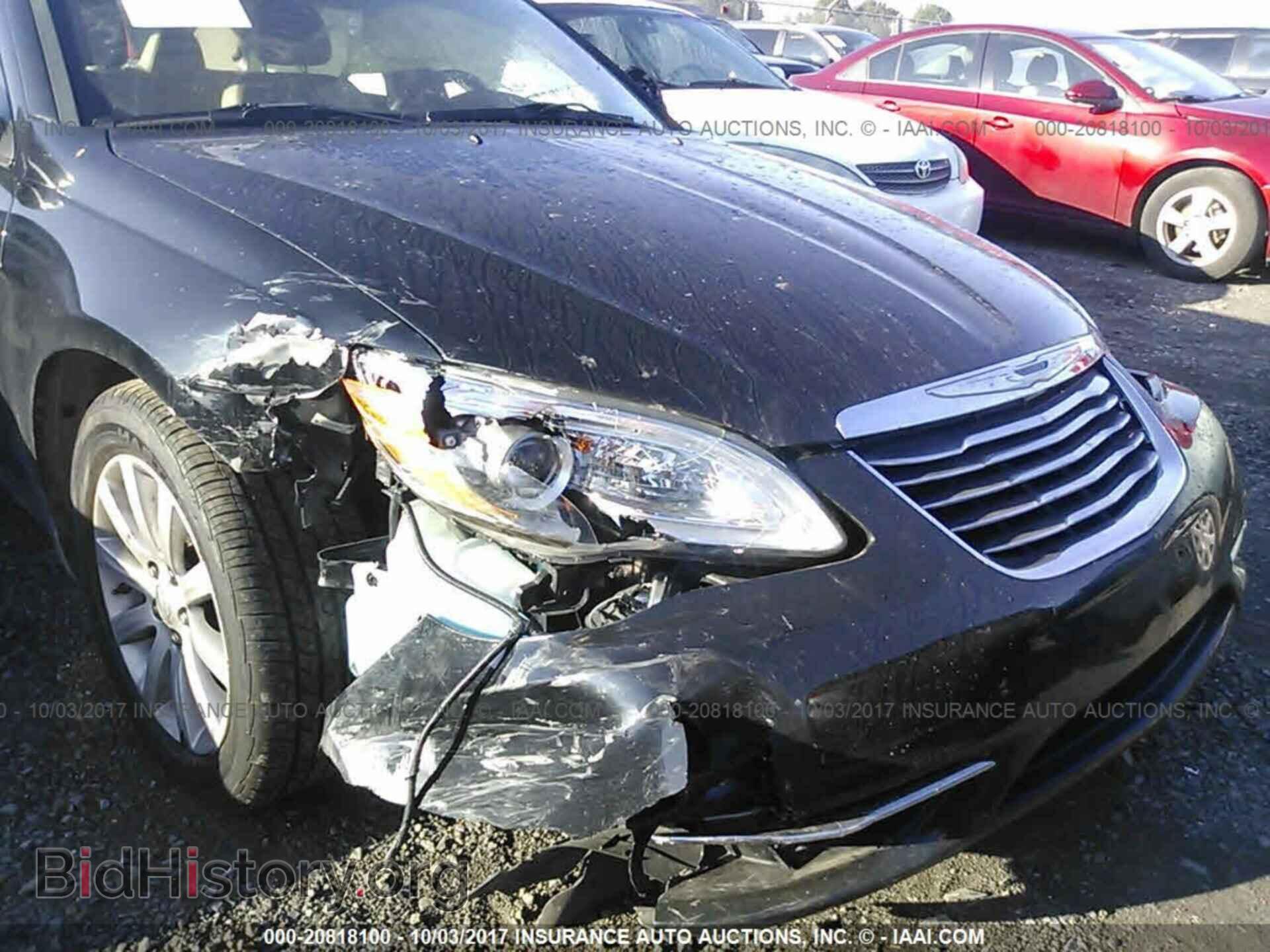 2014 Chrysler 200 - VIN: 1C3CCBCG8EN150705 - Фото 6