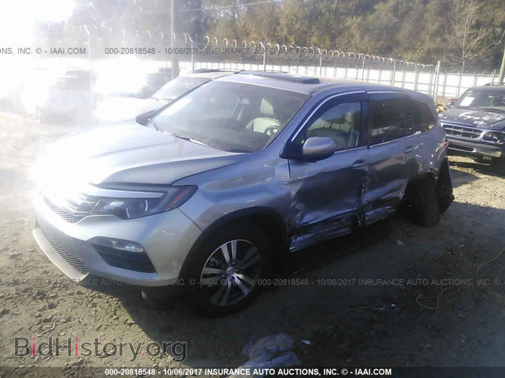 2017 Honda Pilot - VIN: 5FNYF5H57HB009306 - Фото 2