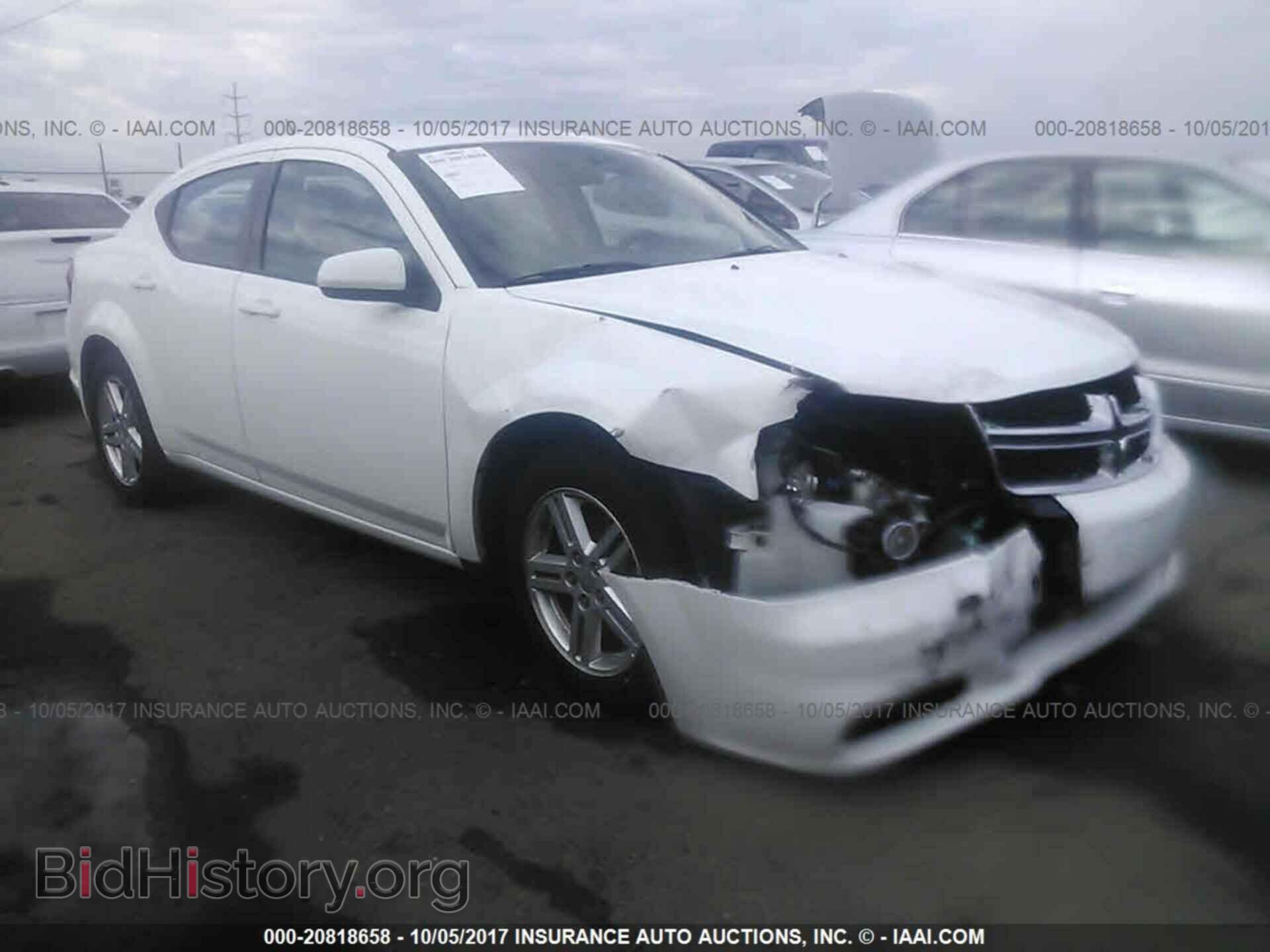 Photo 1C3CDZCB1CN147734 - Dodge Avenger 2012