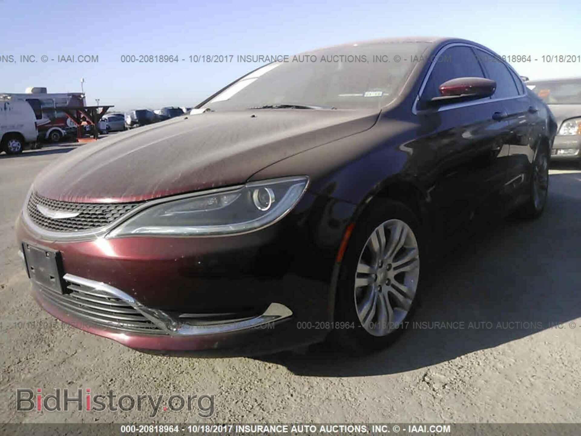 2015 Chrysler 200 - VIN: 1C3CCCAB7FN662857 - Photo 2