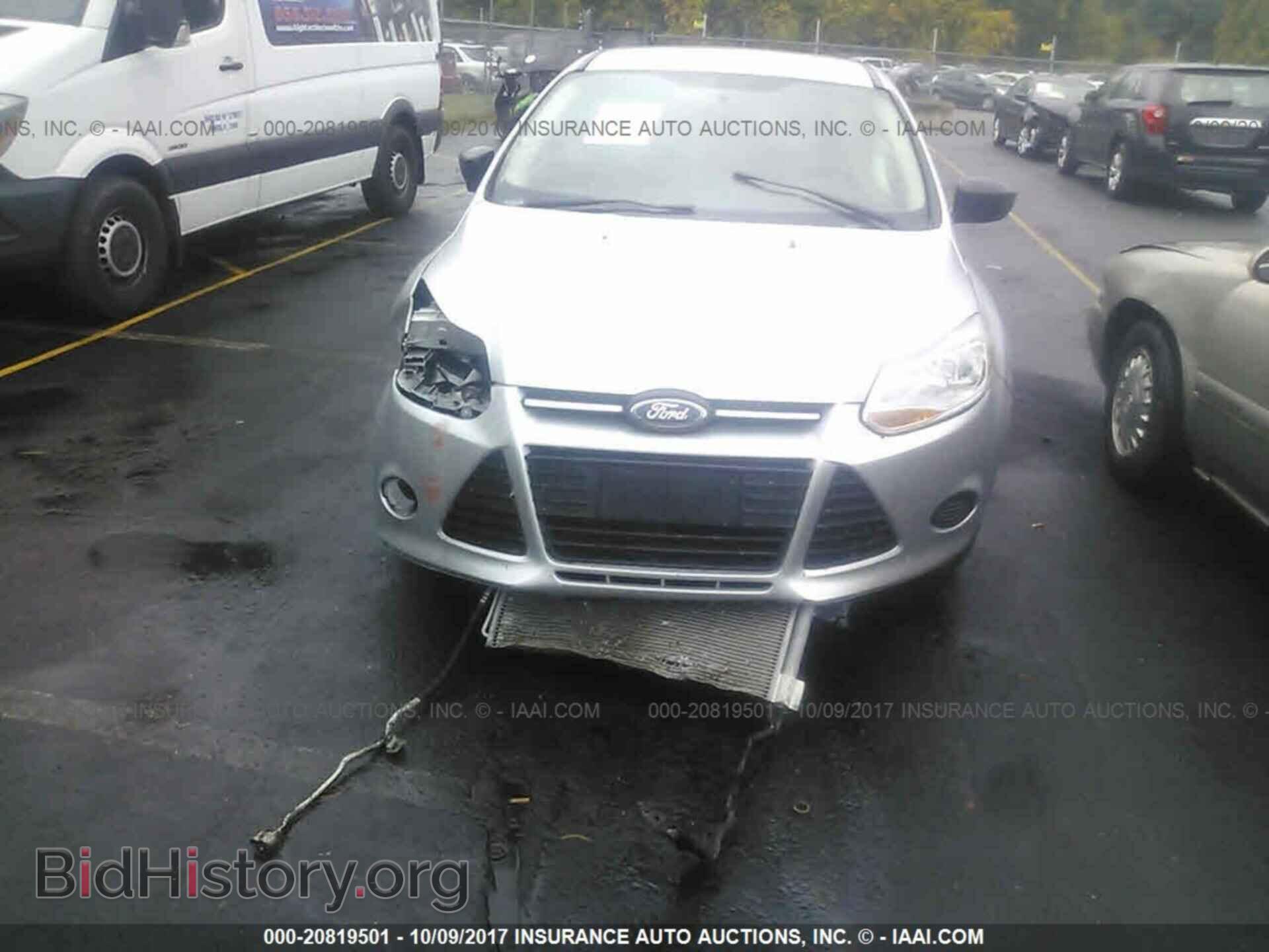 2013 Ford Focus - VIN: 1FADP3E28DL166558 - Photo 6