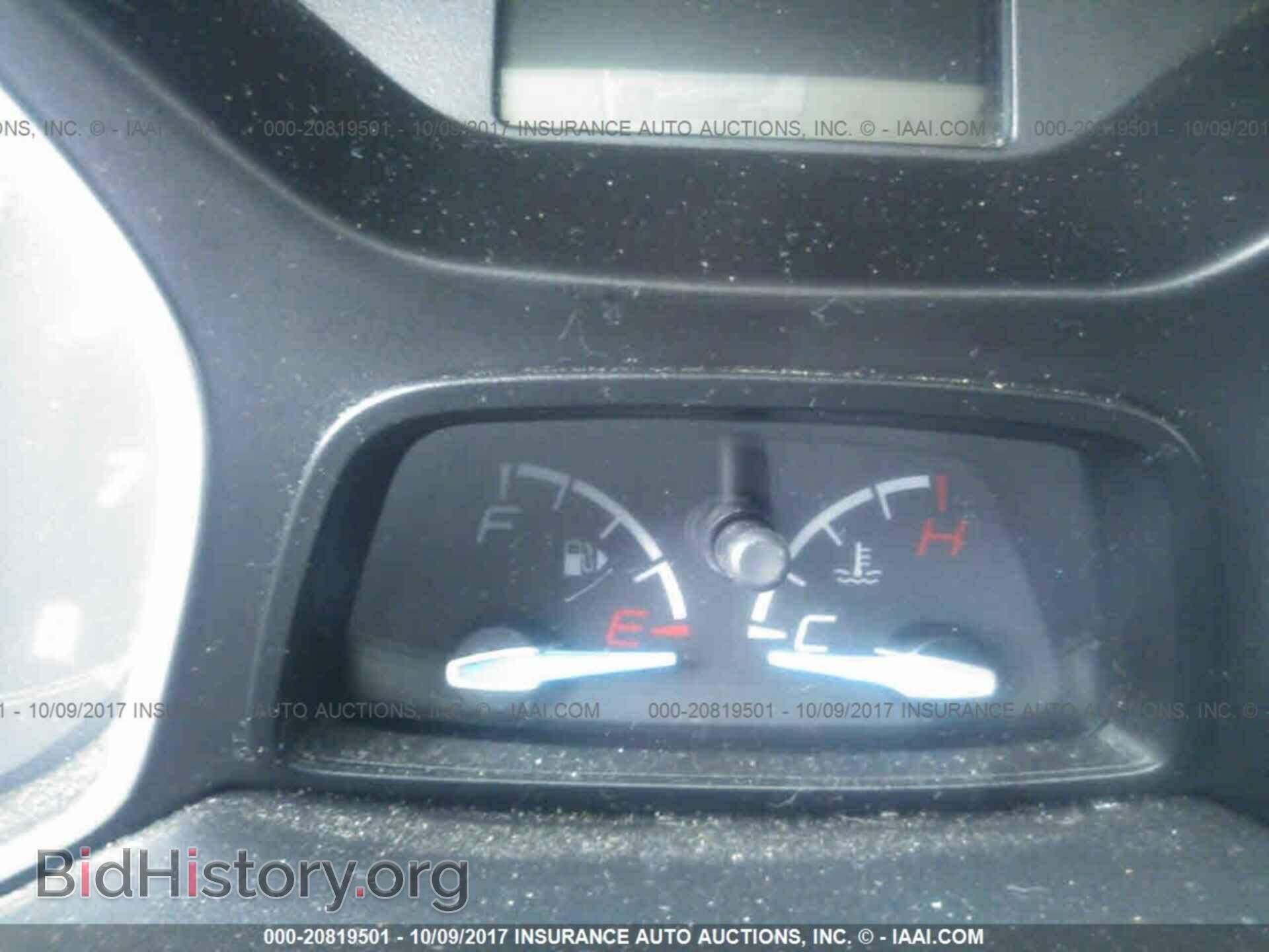 2013 Ford Focus - VIN: 1FADP3E28DL166558 - Photo 7
