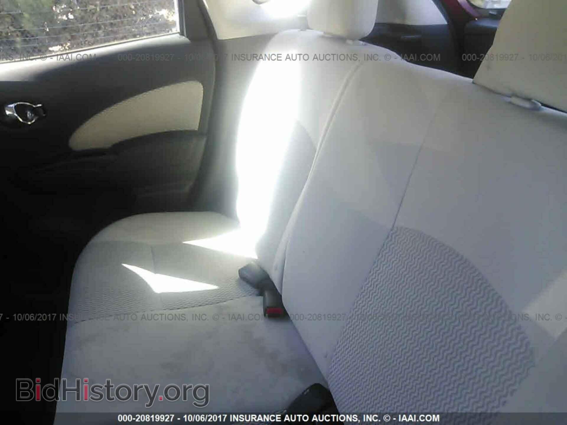 2015 Nissan Versa note - VIN: 3N1CE2CPXFL413660 - Photo 8