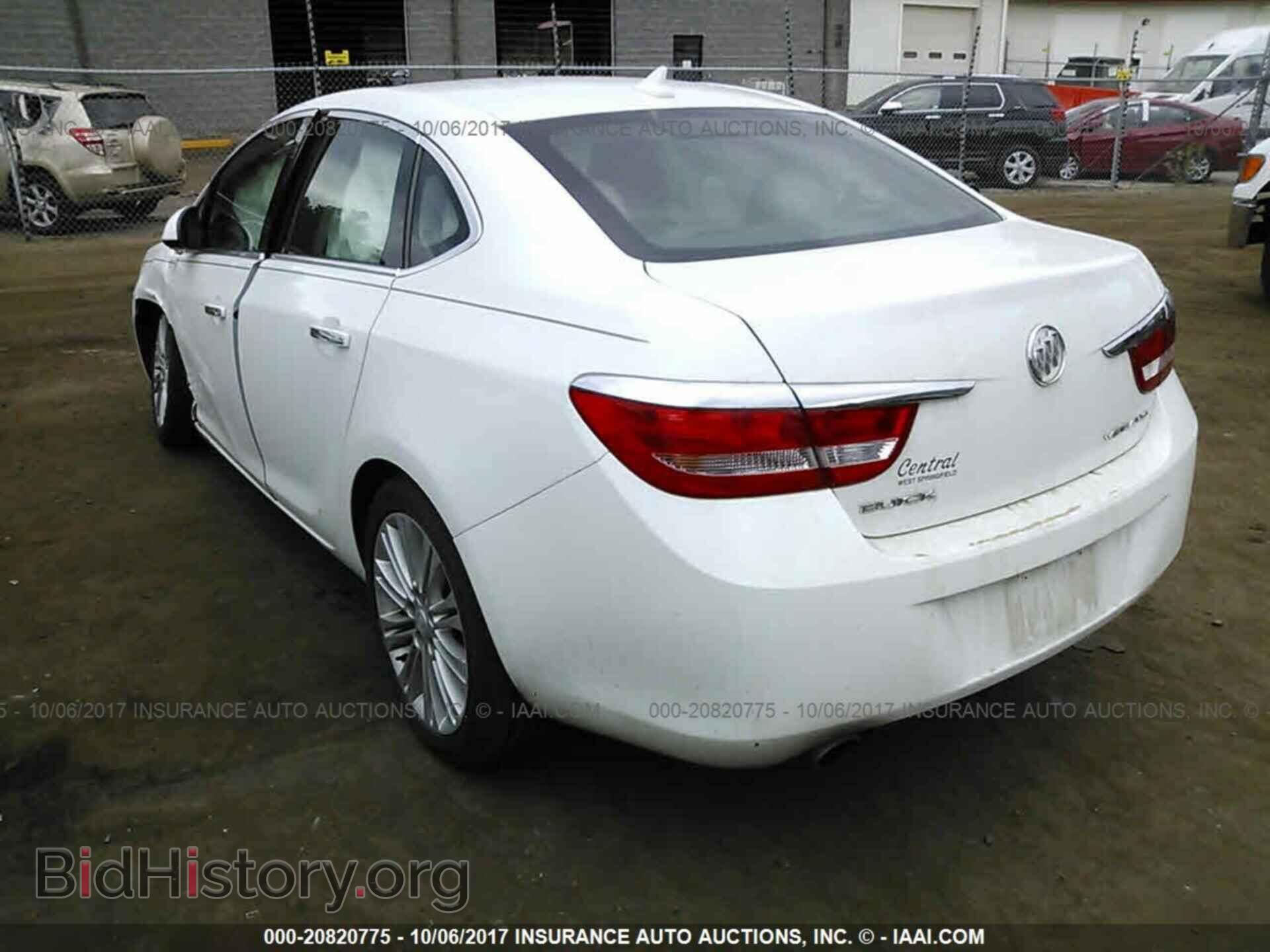 2014 Buick Verano - VIN: 1G4PP5SK8E4186534 - Фото 3