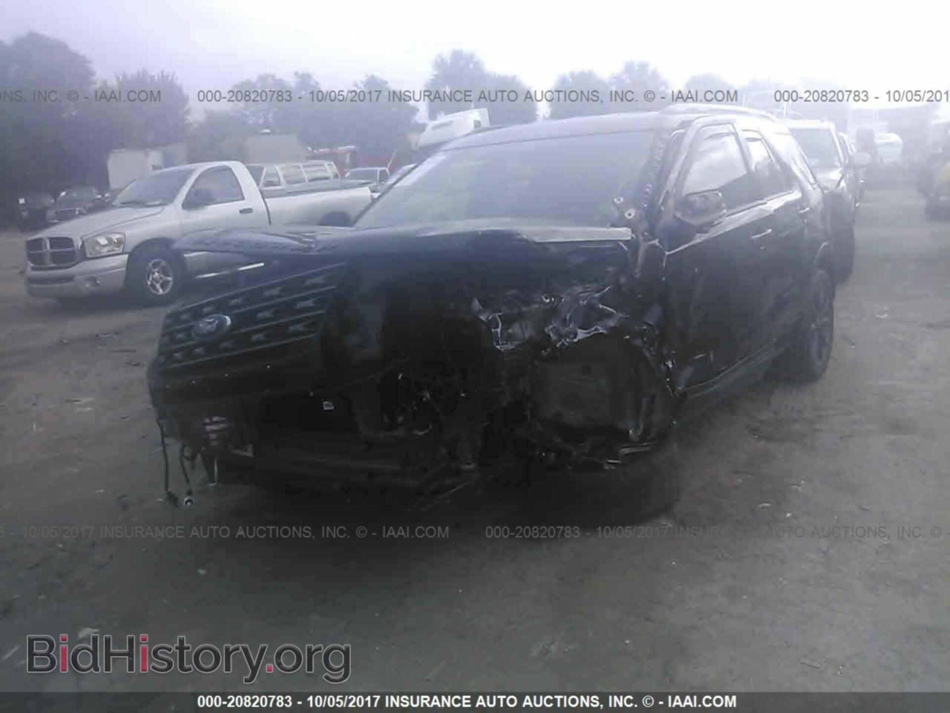 2017 Ford Explorer - VIN: 1FM5K7D82HGB37996 - Photo 2