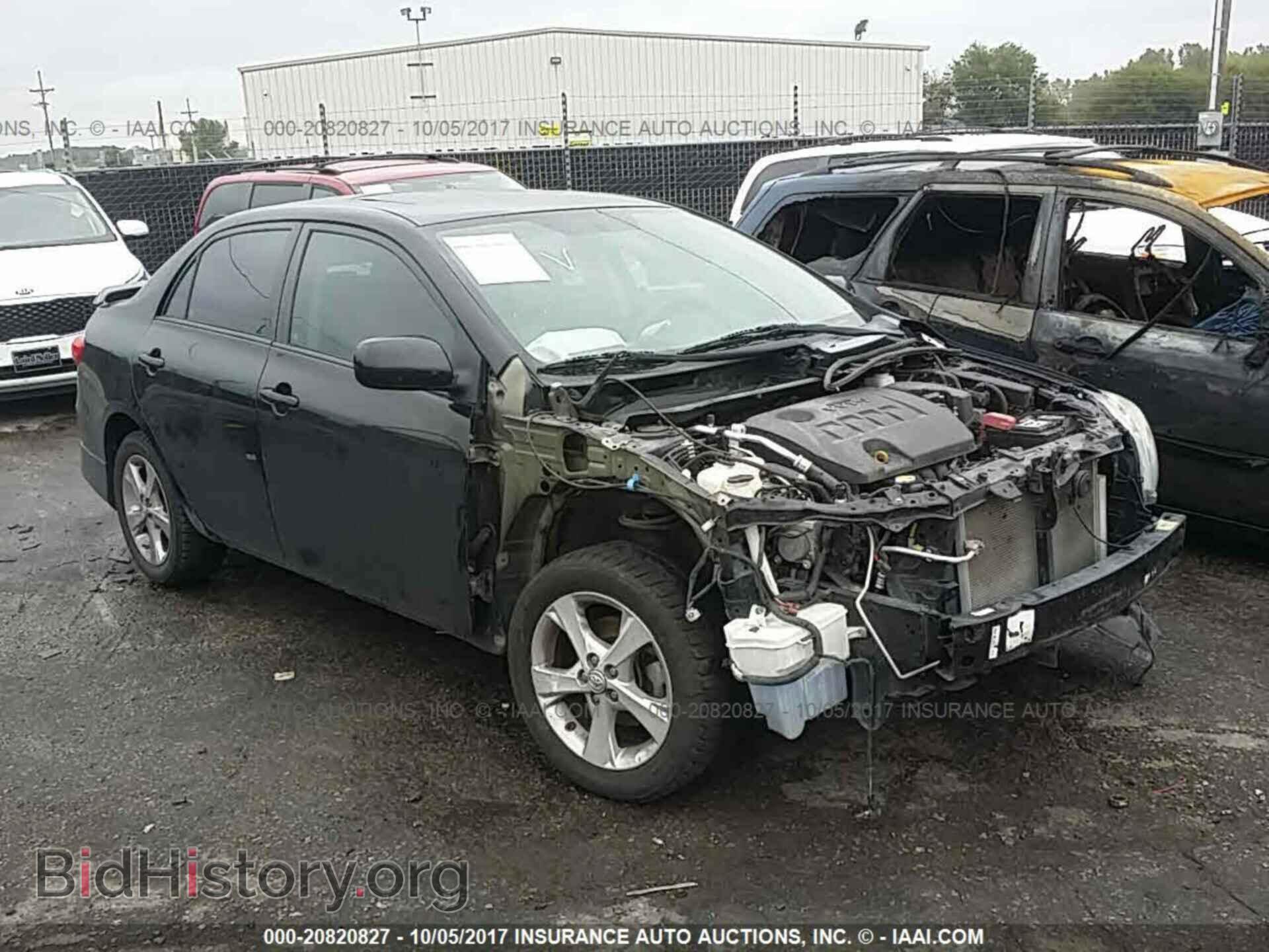 Photo 2T1BU4EE1BC638100 - Toyota Corolla 2011