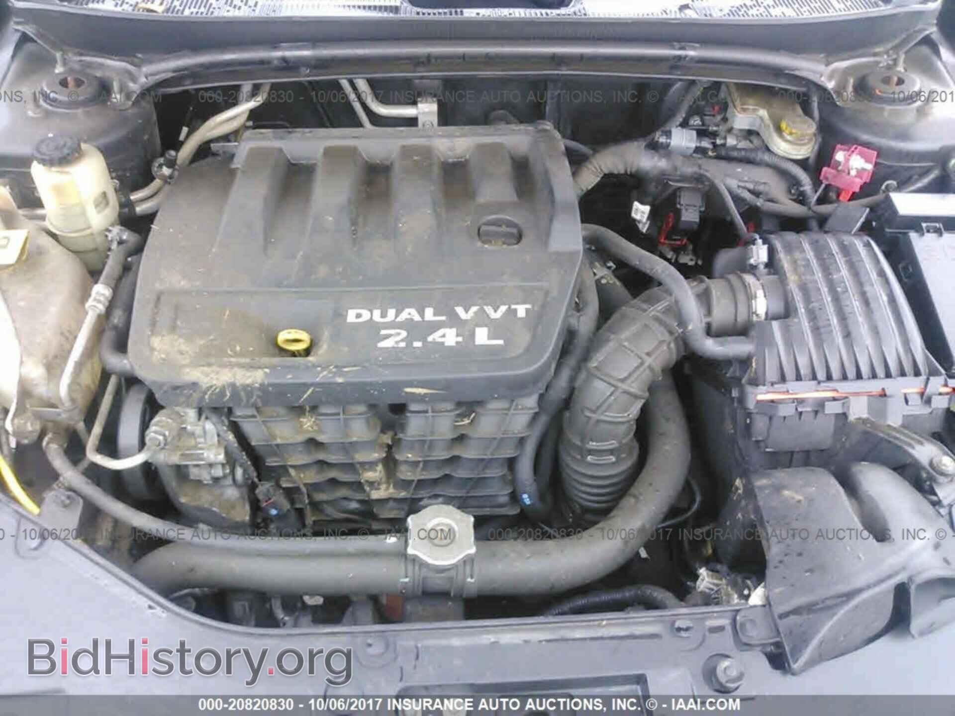 2011 Chrysler 200 - VIN: 1C3BC1FB6BN521832 - Photo 10