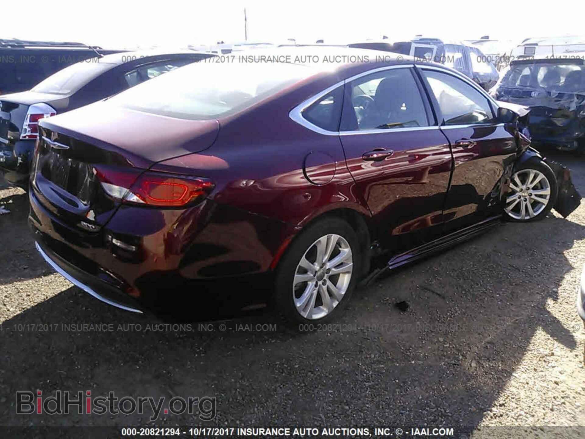 2016 Chrysler 200 - VIN: 1C3CCCFB6GN182724 - Фото 4