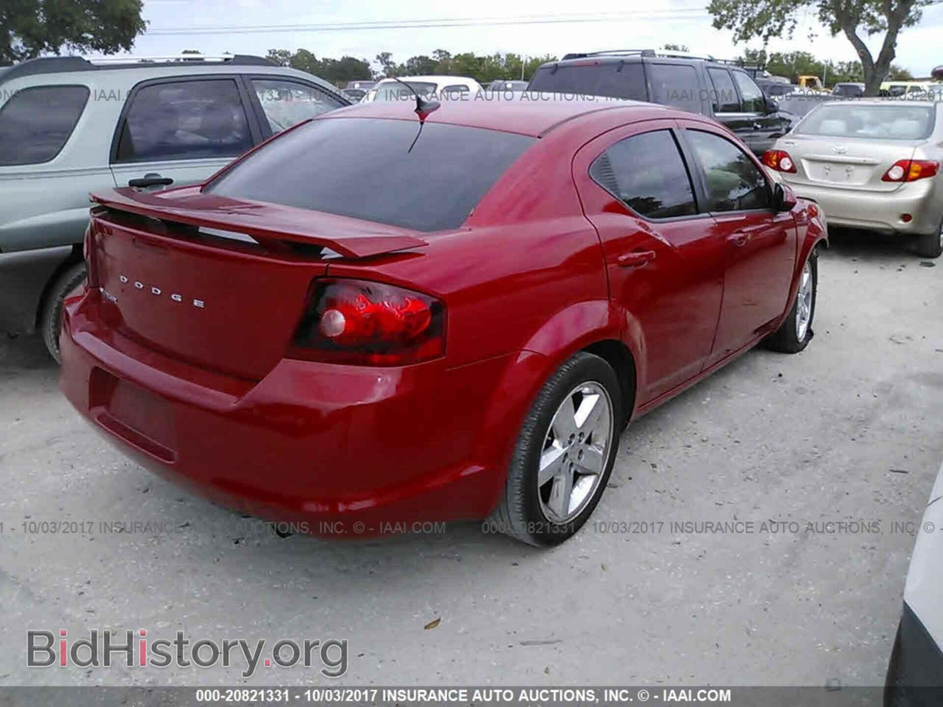 2013 Dodge Avenger - VIN: 1C3CDZCB2DN575961 - Photo 4