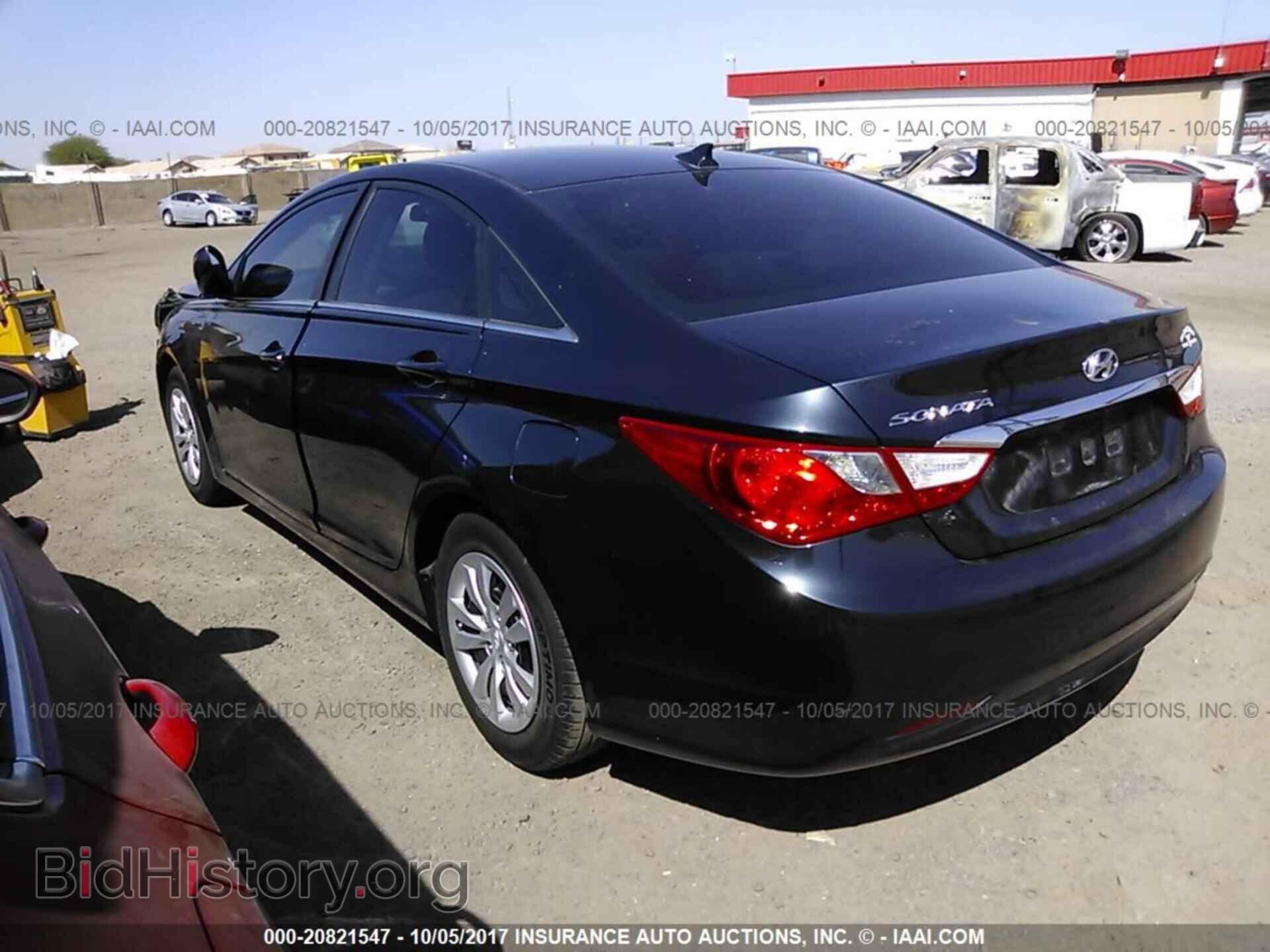 2012 Hyundai Sonata - VIN: 5NPEB4AC5CH483816 - Фото 3
