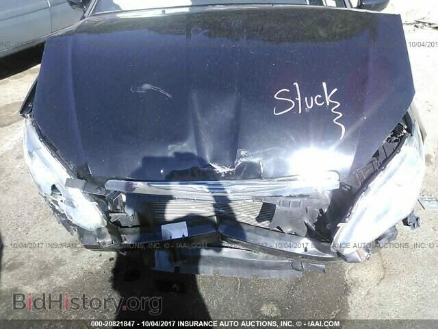 2011 Chrysler 200 - VIN: 1C3BC1FB1BN581310 - Фото 6