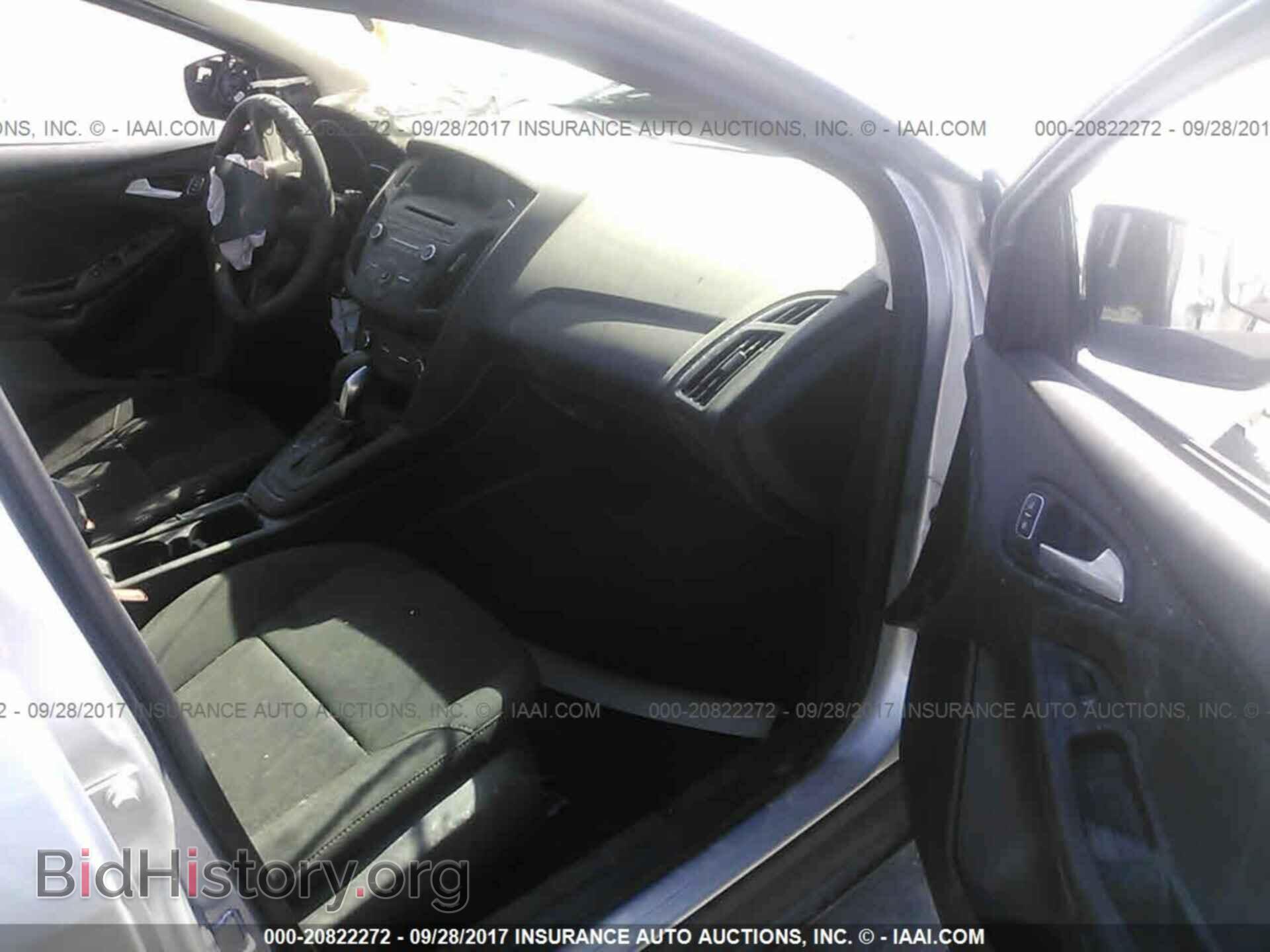 2017 Ford Focus - VIN: 1FADP3F27HL285514 - Фото 5