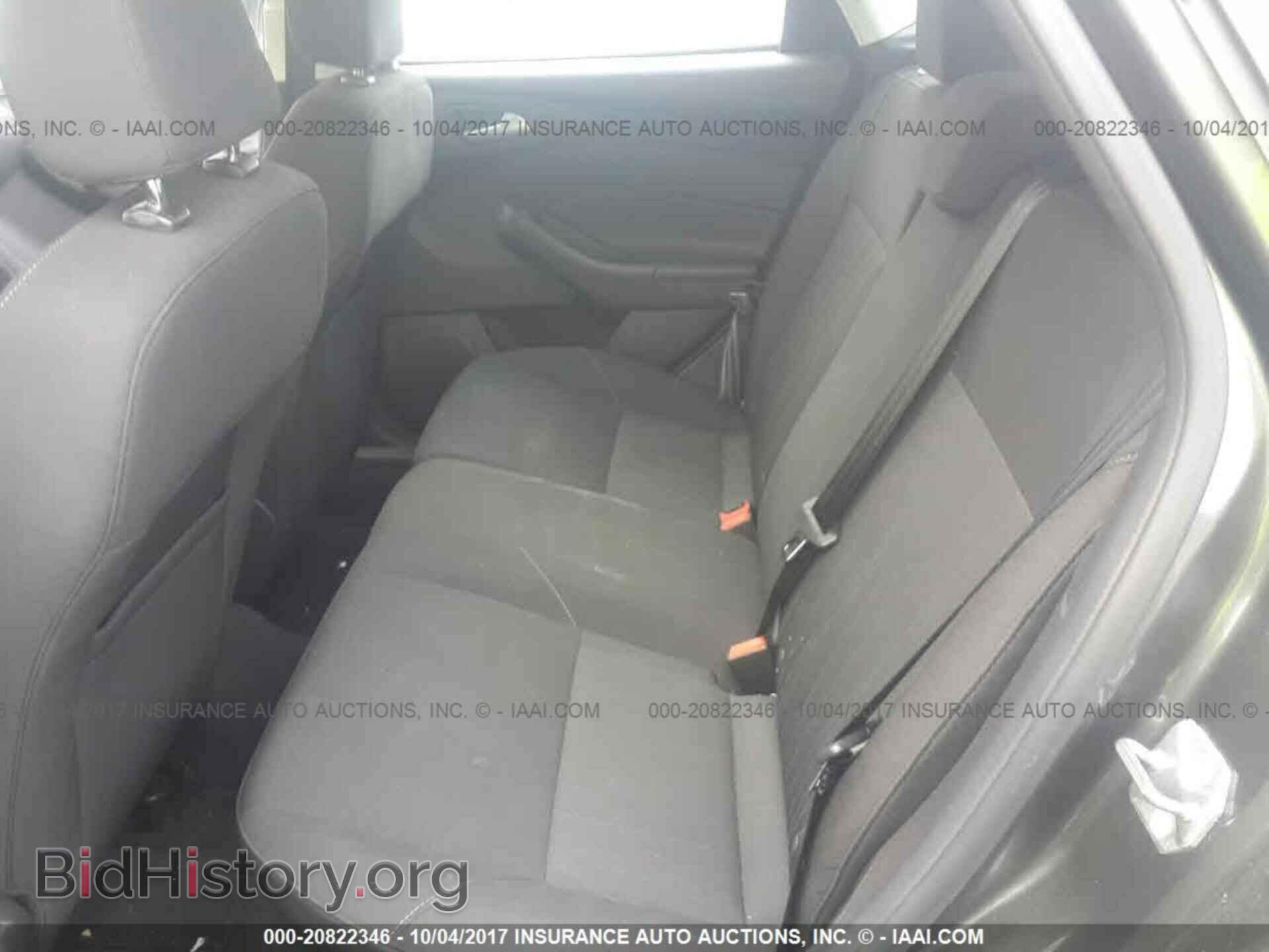 2015 Ford Focus - VIN: 1FADP3K27FL302055 - Photo 8