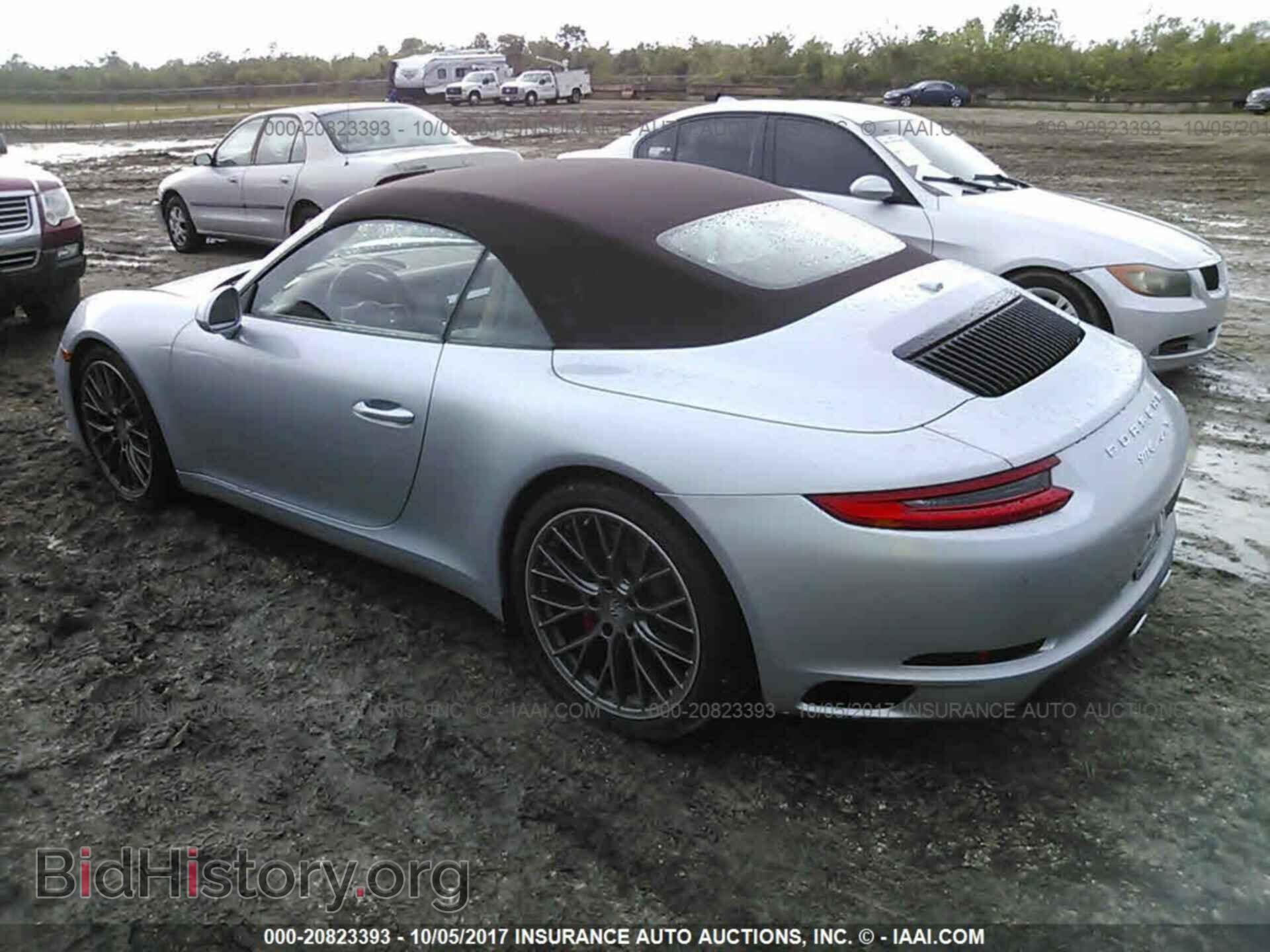 2017 Porsche 911 - VIN: WP0CB2A93HS155027 - Фото 3