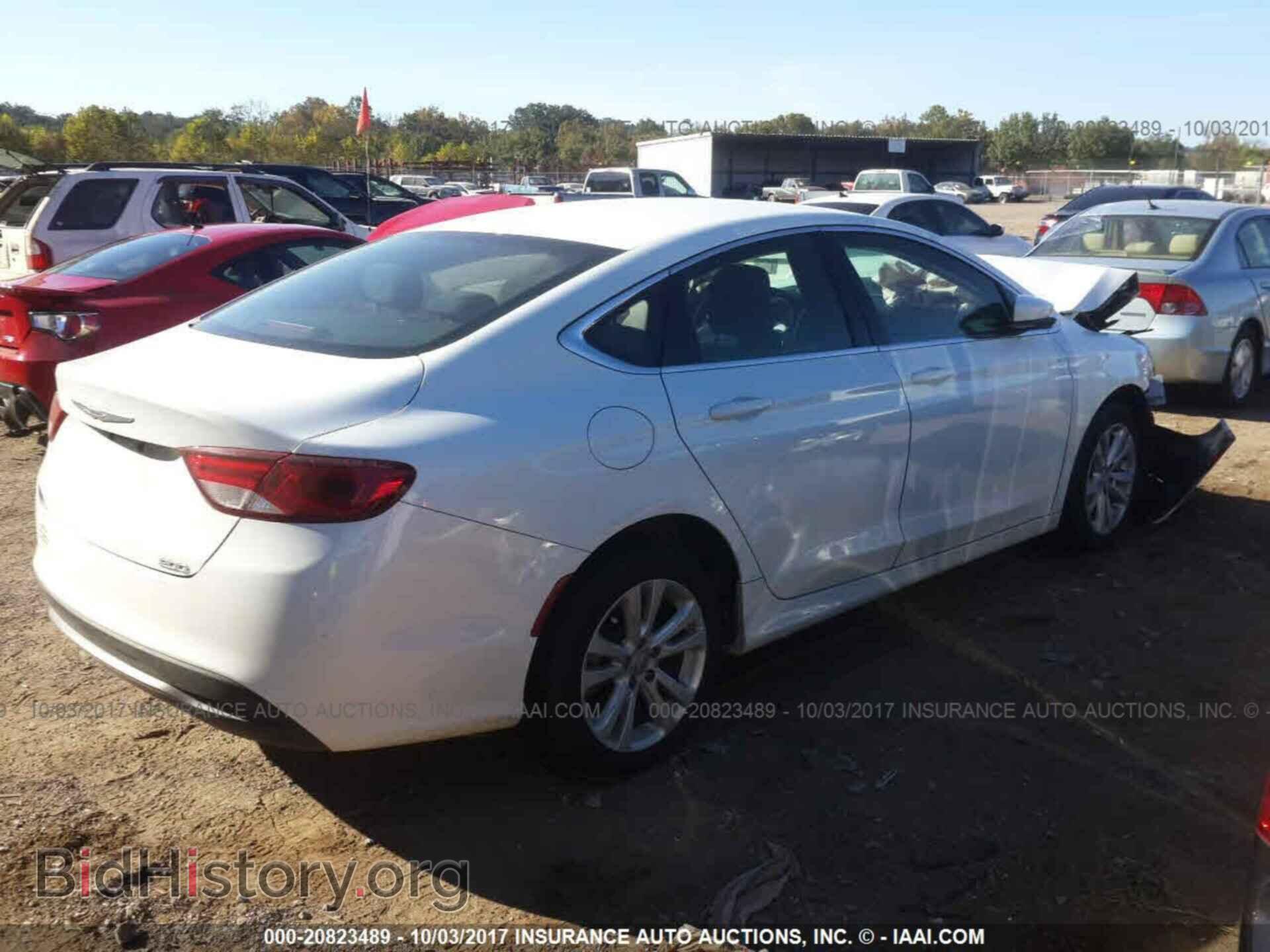 2016 Chrysler 200 - VIN: 1C3CCCFB0GN186025 - Фото 4