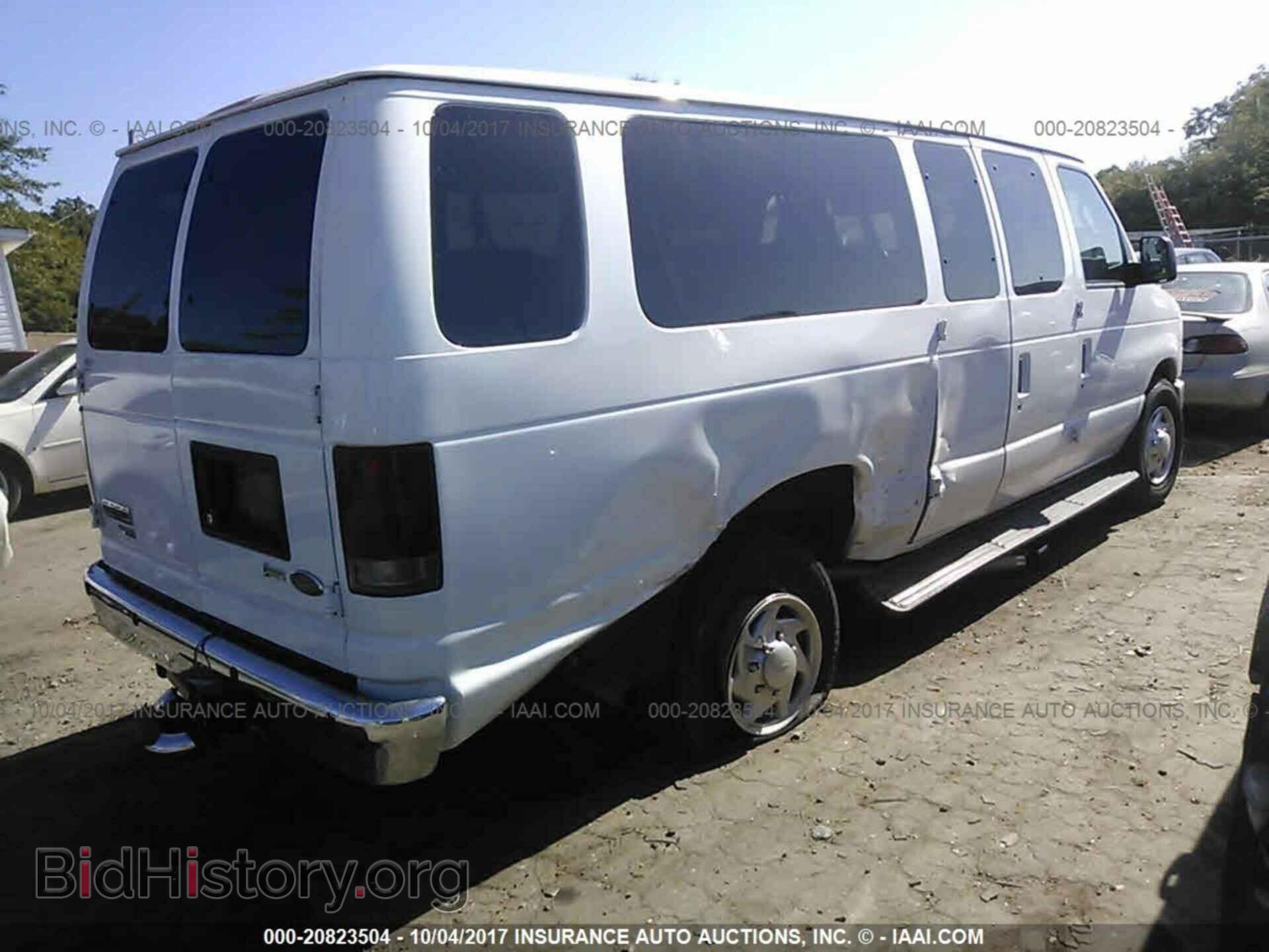 2013 Ford Econoline - VIN: 1FBSS3BLXDDA90630 - Фото 4