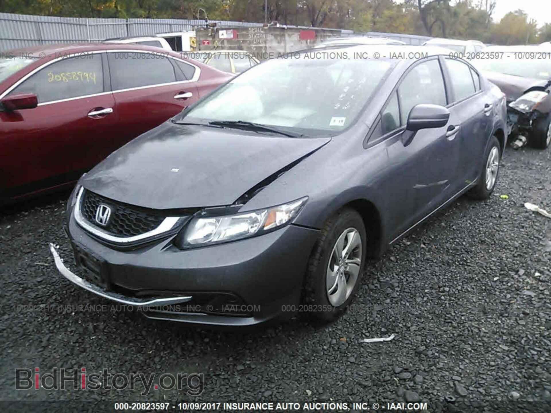 2014 Honda Civic - VIN: 19XFB2F53EE233629 - Фото 2