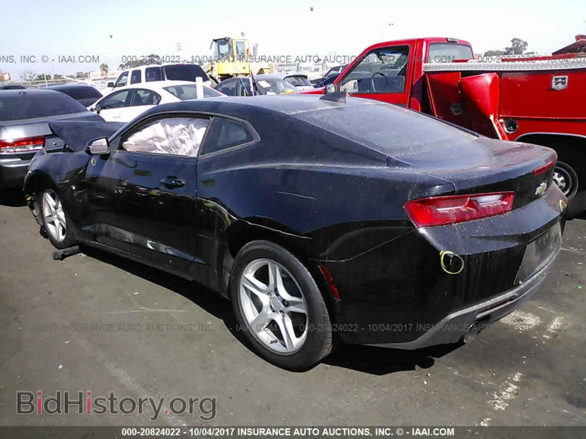 2017 Chevrolet Camaro - VIN: 1G1FB1RX6H0184231 - Фото 3