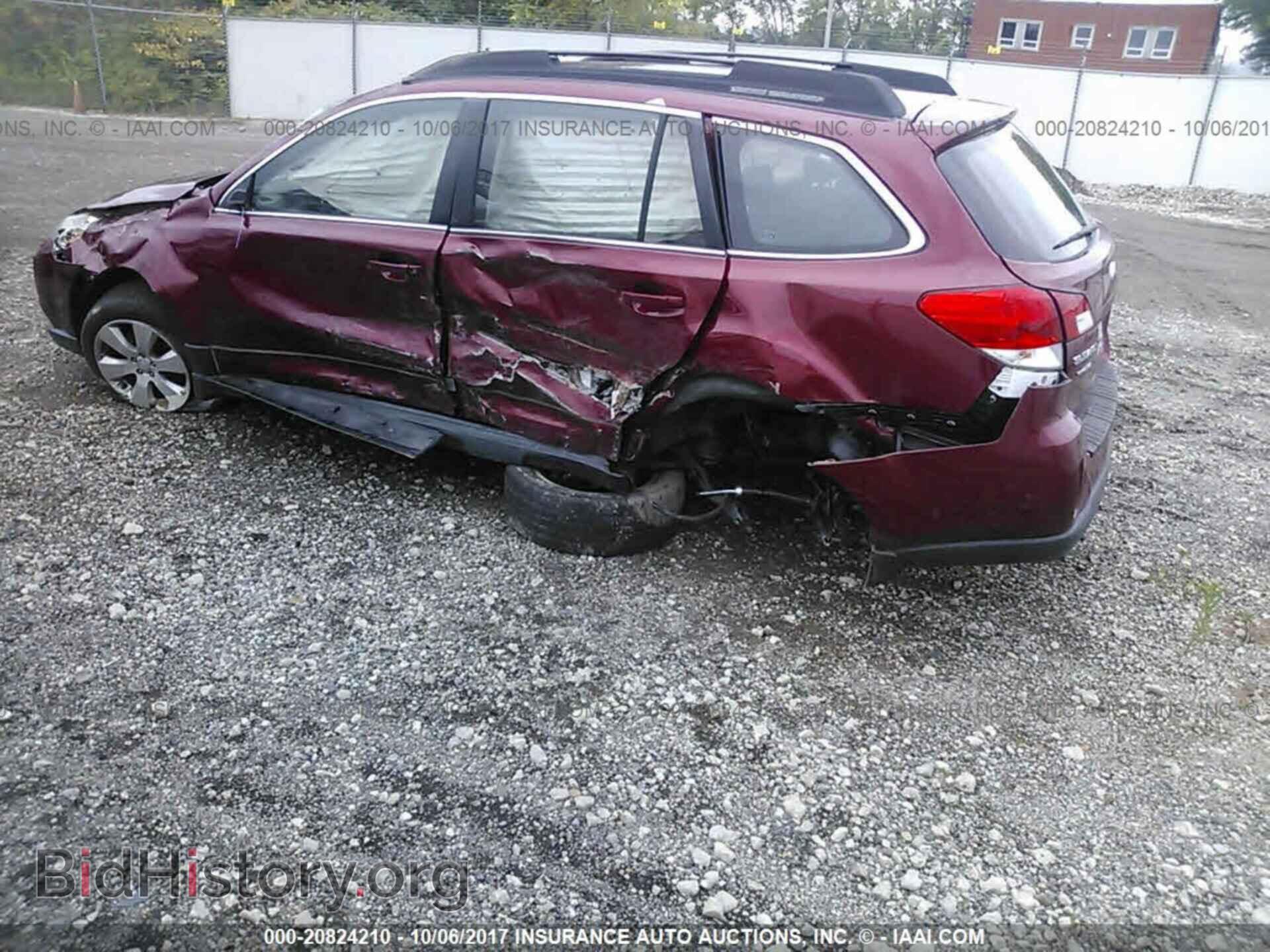 2012 Subaru Outback - VIN: 4S4BRBAC8C3277688 - Фото 3