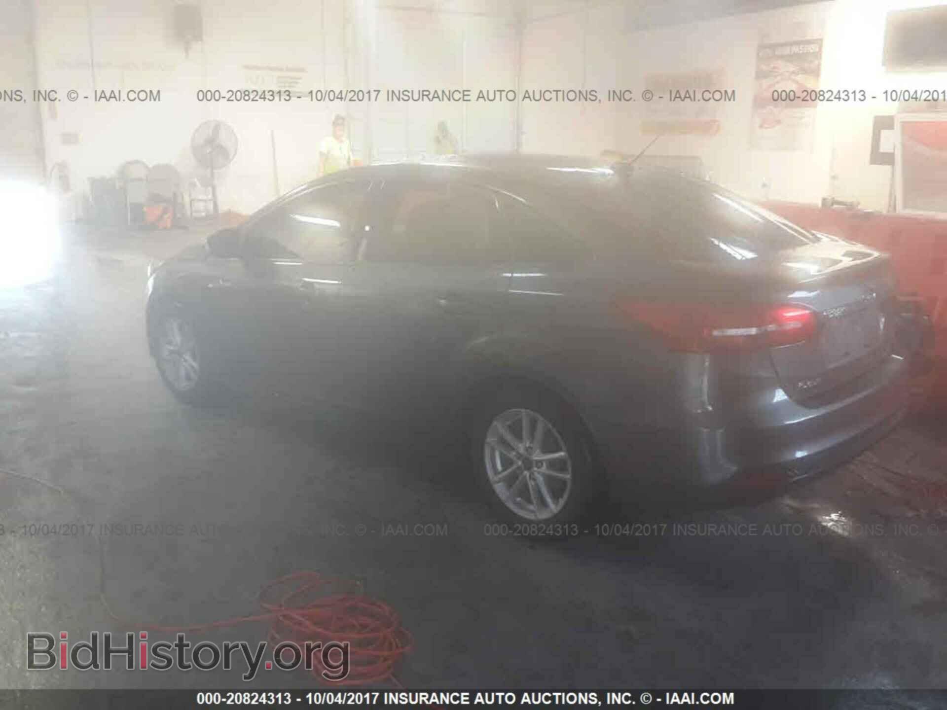 2016 Ford Focus - VIN: 1FADP3F23GL360322 - Photo 3