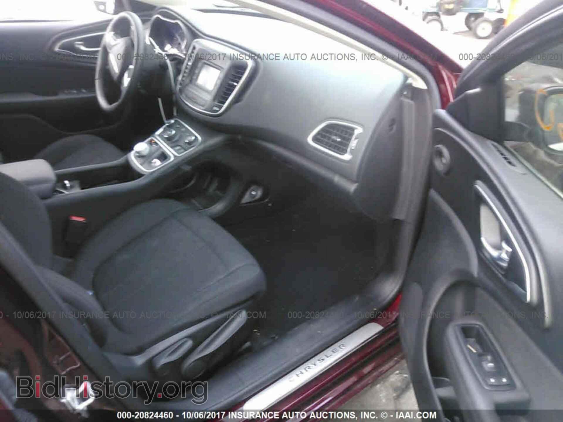 2016 Chrysler 200 - VIN: 1C3CCCFB1GN186003 - Photo 5
