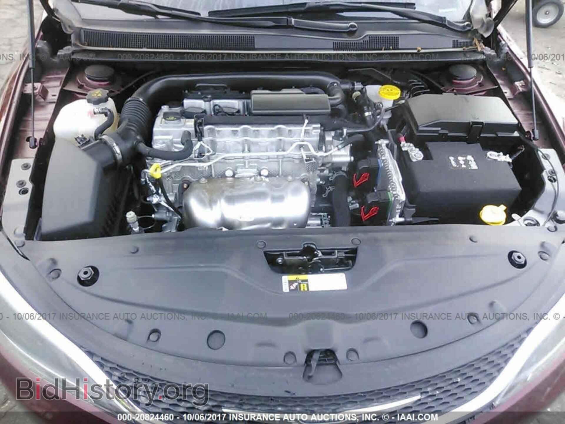 2016 Chrysler 200 - VIN: 1C3CCCFB1GN186003 - Photo 10