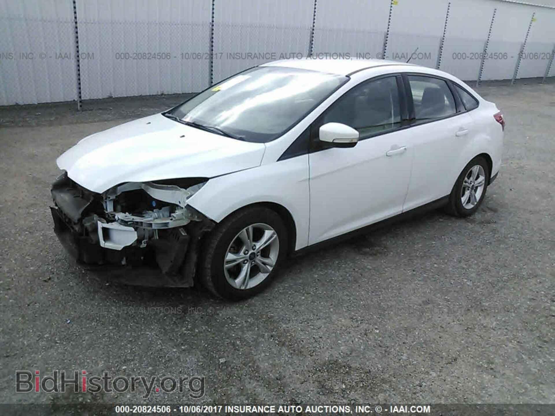2014 Ford Focus - VIN: 1FADP3F27EL123202 - Photo 2