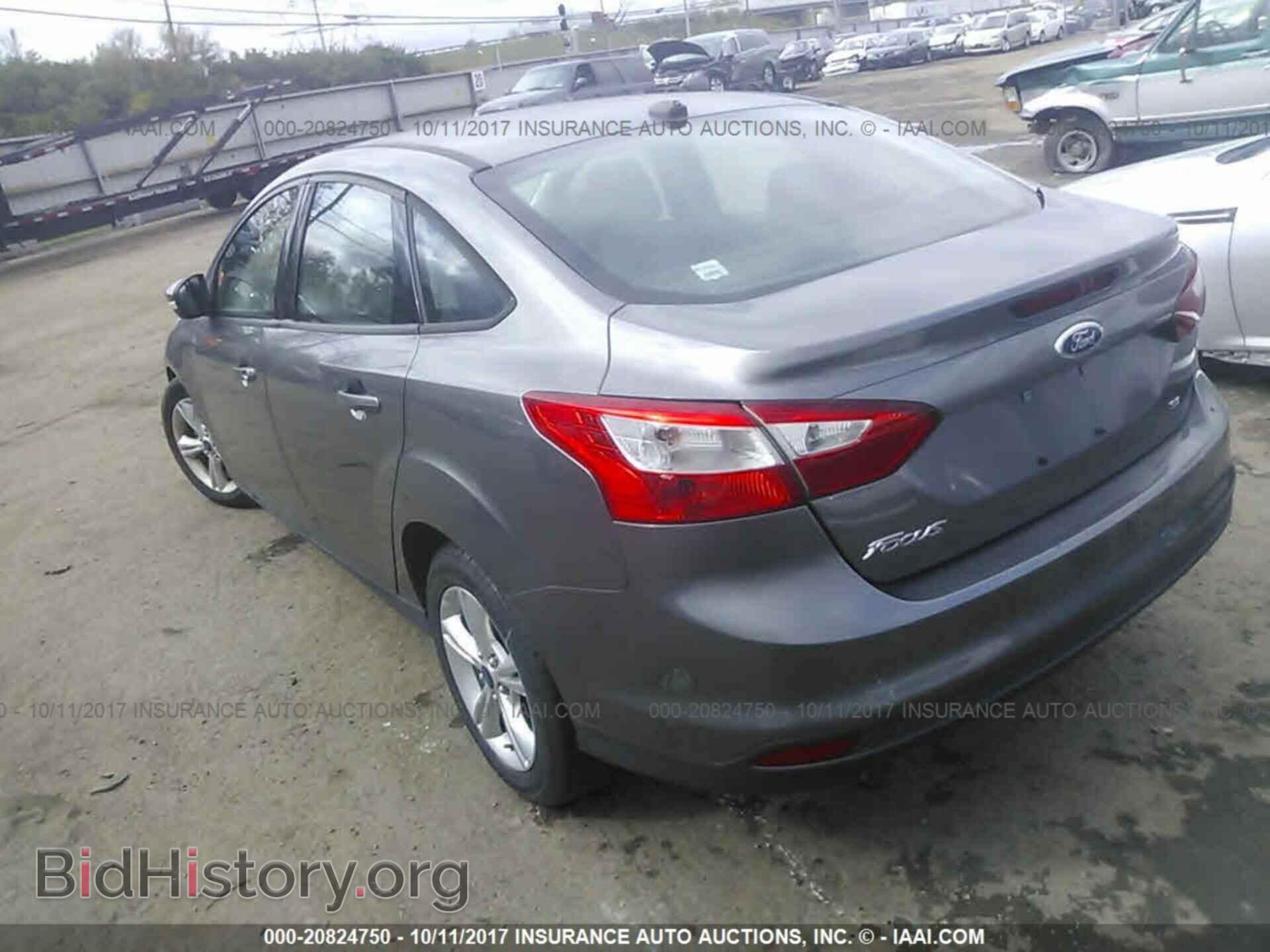 2013 Ford Focus - VIN: 1FADP3F24DL337742 - Фото 3