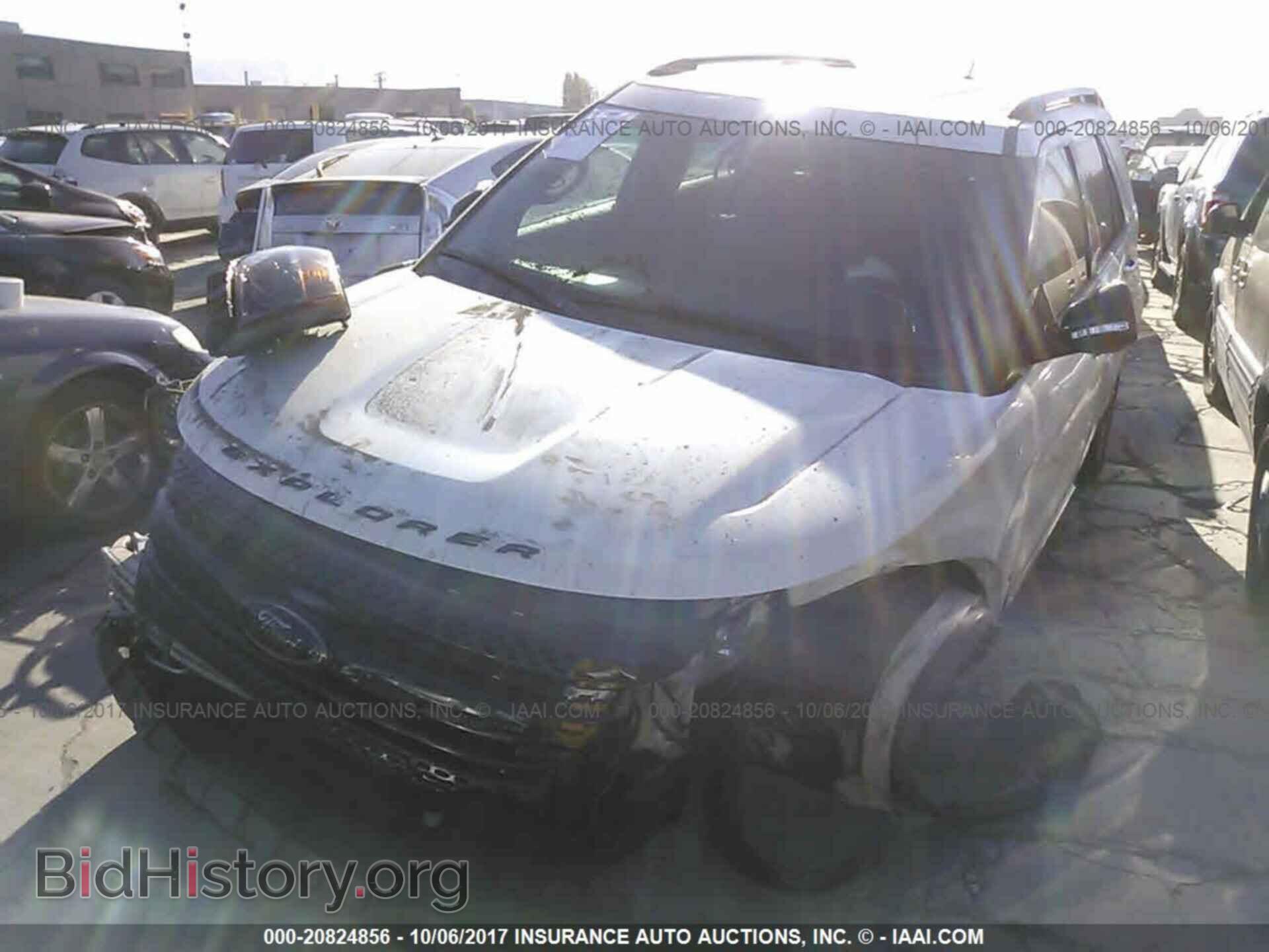 2014 Ford Explorer - VIN: 1FM5K8F87EGA55843 - Фото 2