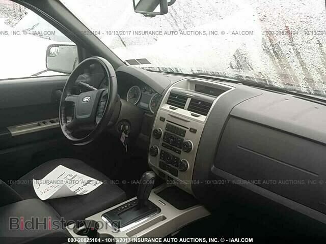 2011 Ford Escape - VIN: 1FMCU0D7XBKA31056 - Фото 5