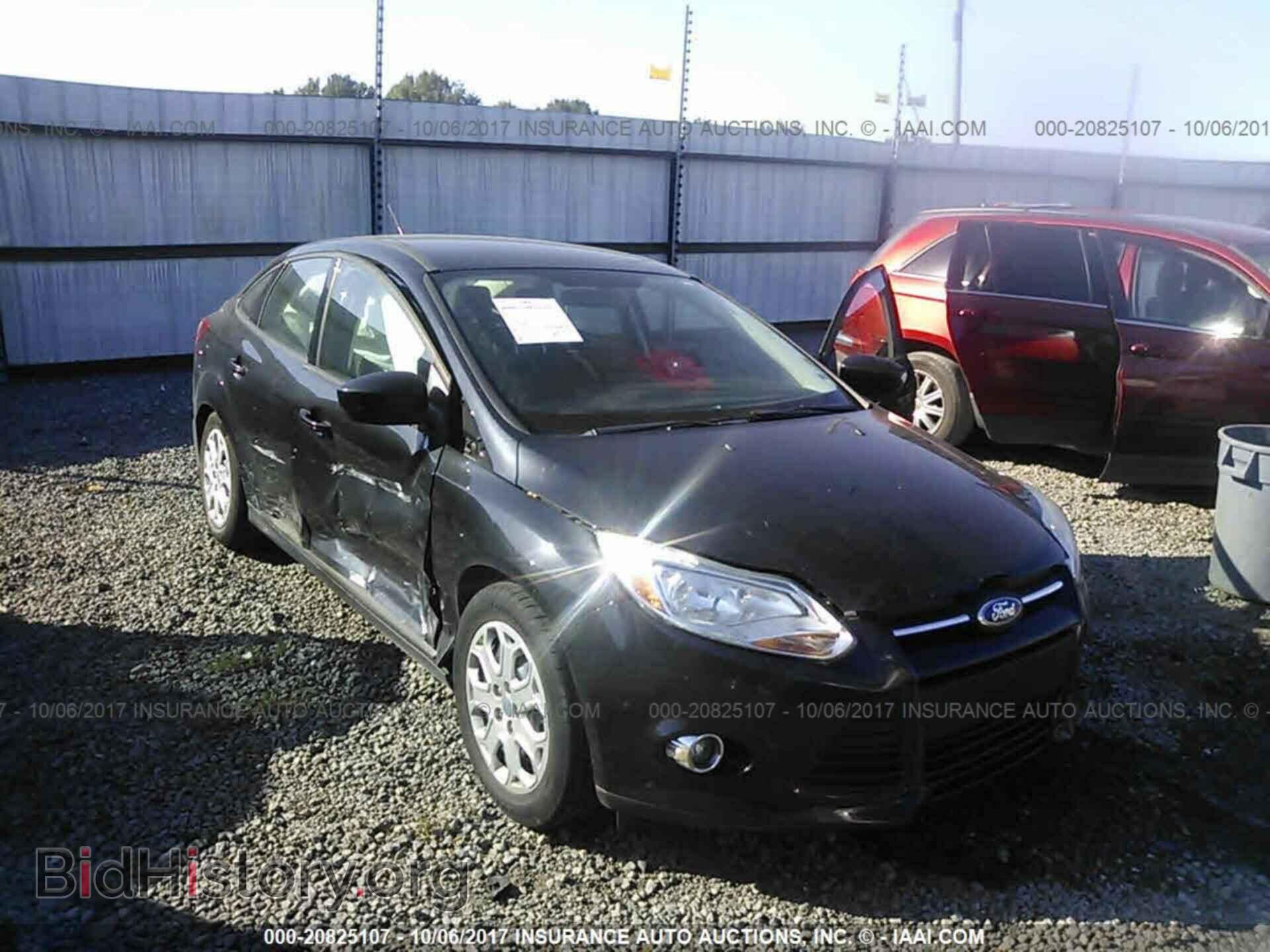 Photo 1FAHP3F2XCL146570 - Ford Focus 2012