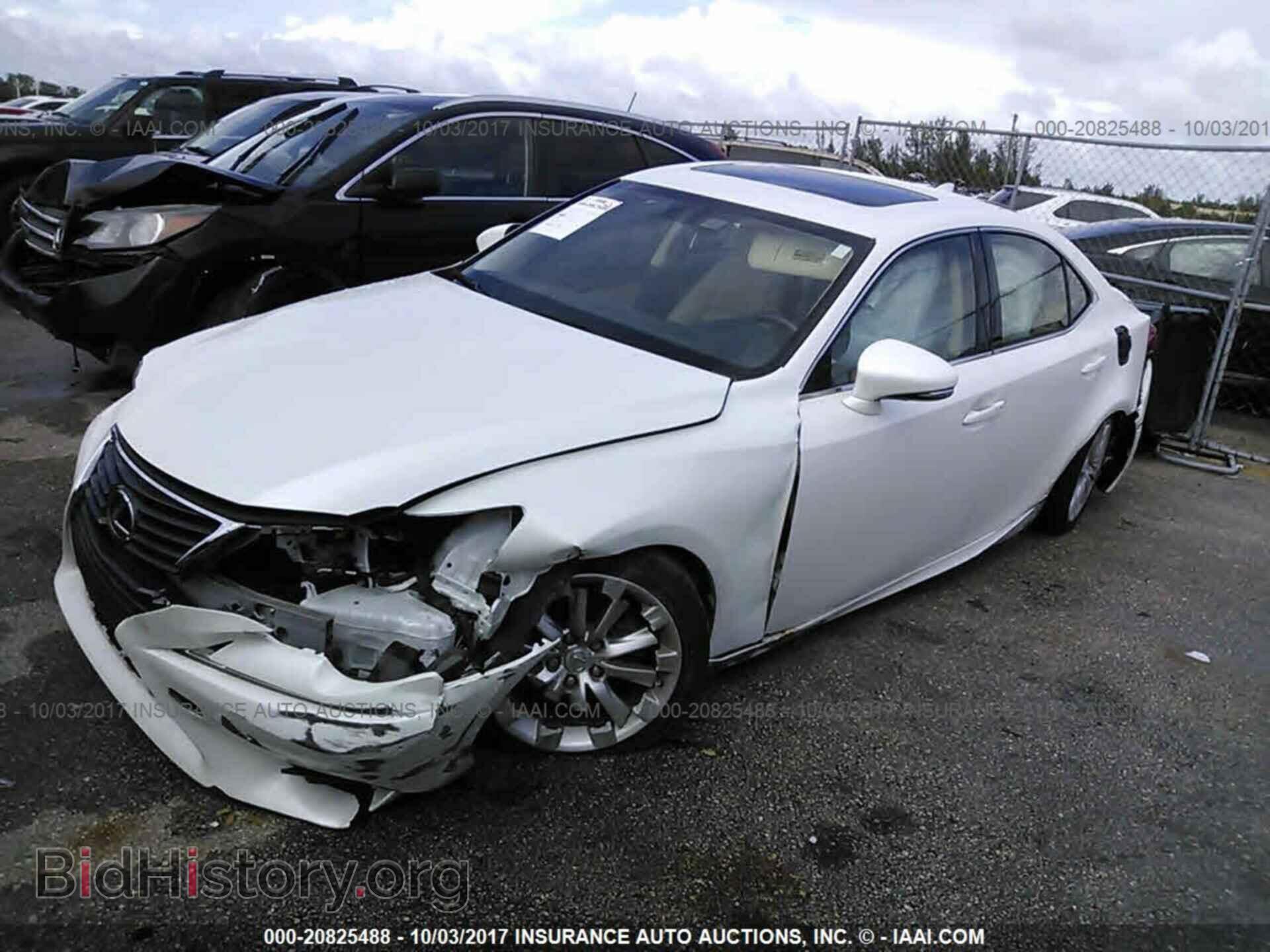 2015 Lexus Is - VIN: JTHBF1D24F5070037 - Photo 2