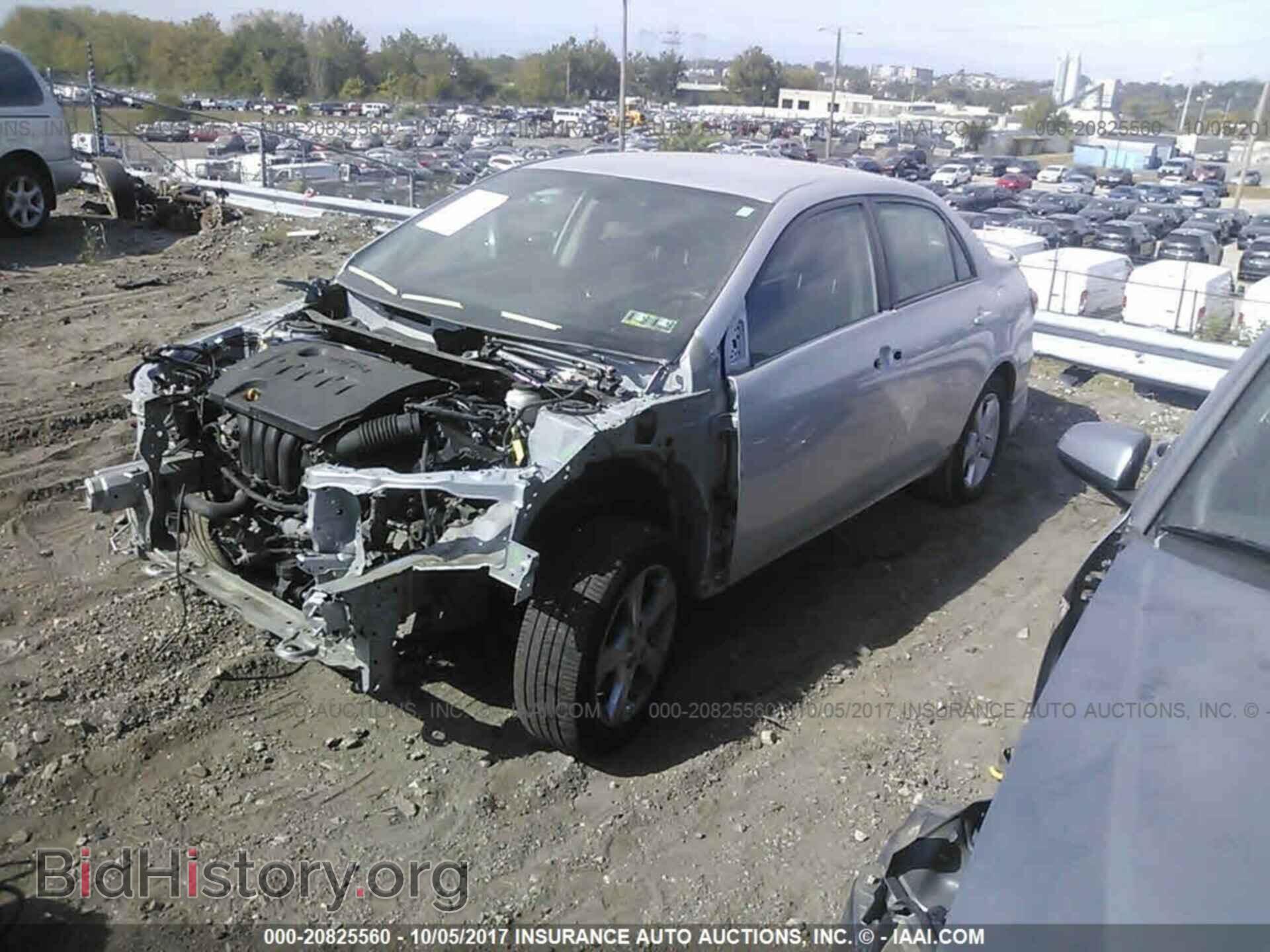 2013 Toyota Corolla - VIN: 2T1BU4EEXDC930802 - Фото 2