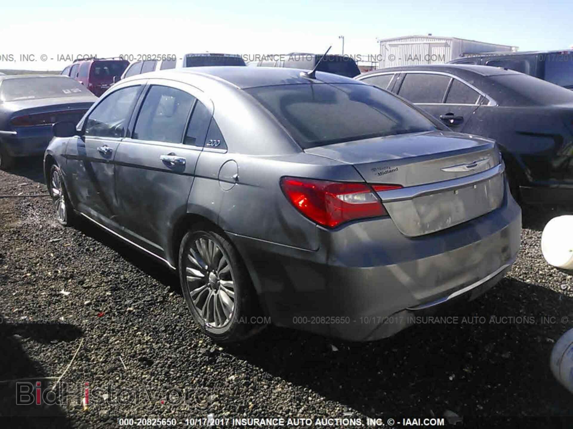 2012 Chrysler 200 - VIN: 1C3CCBCB4CN176395 - Фото 3