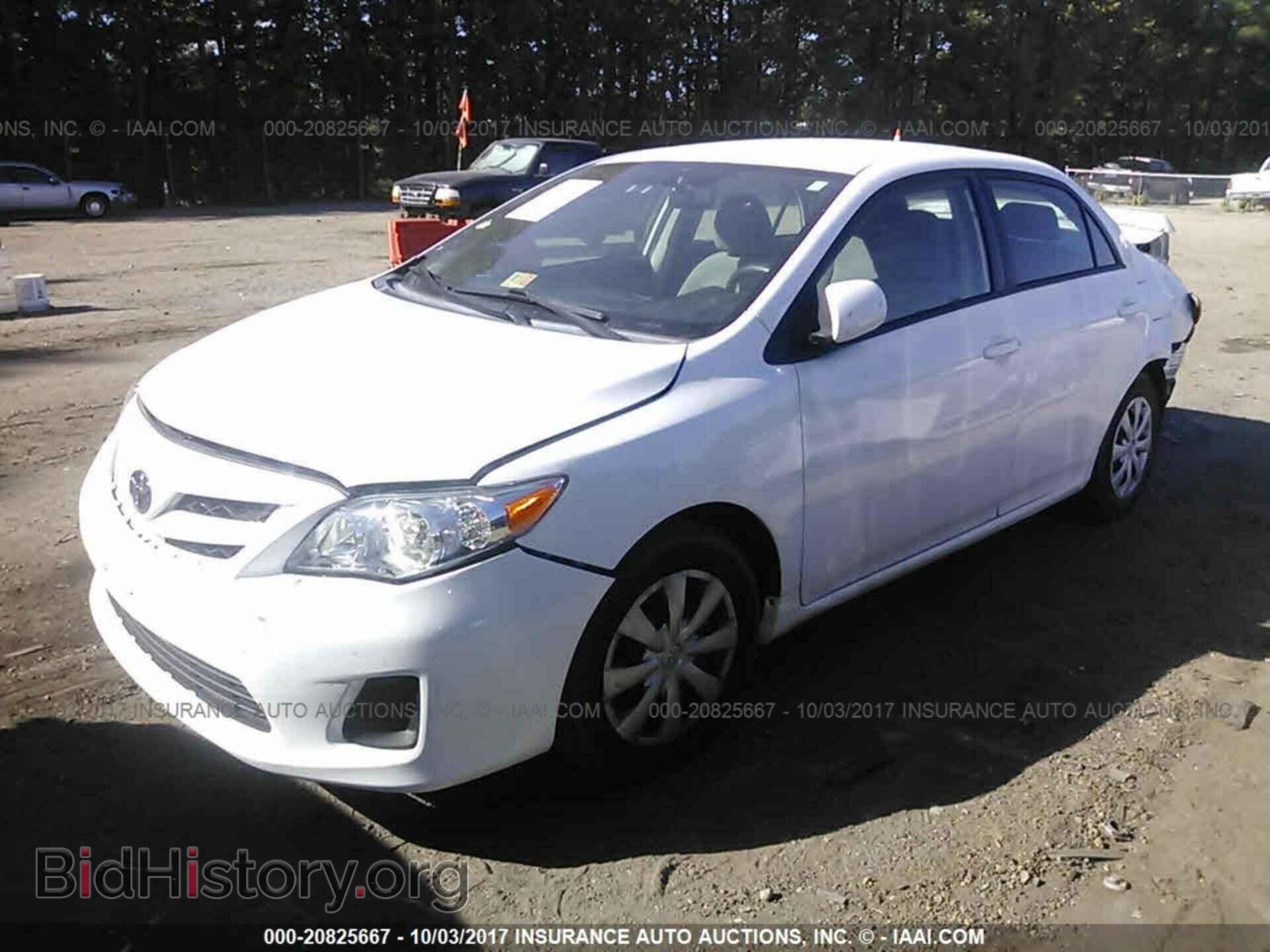 2011 Toyota Corolla - VIN: 2T1BU4EE0BC593960 - Фото 2