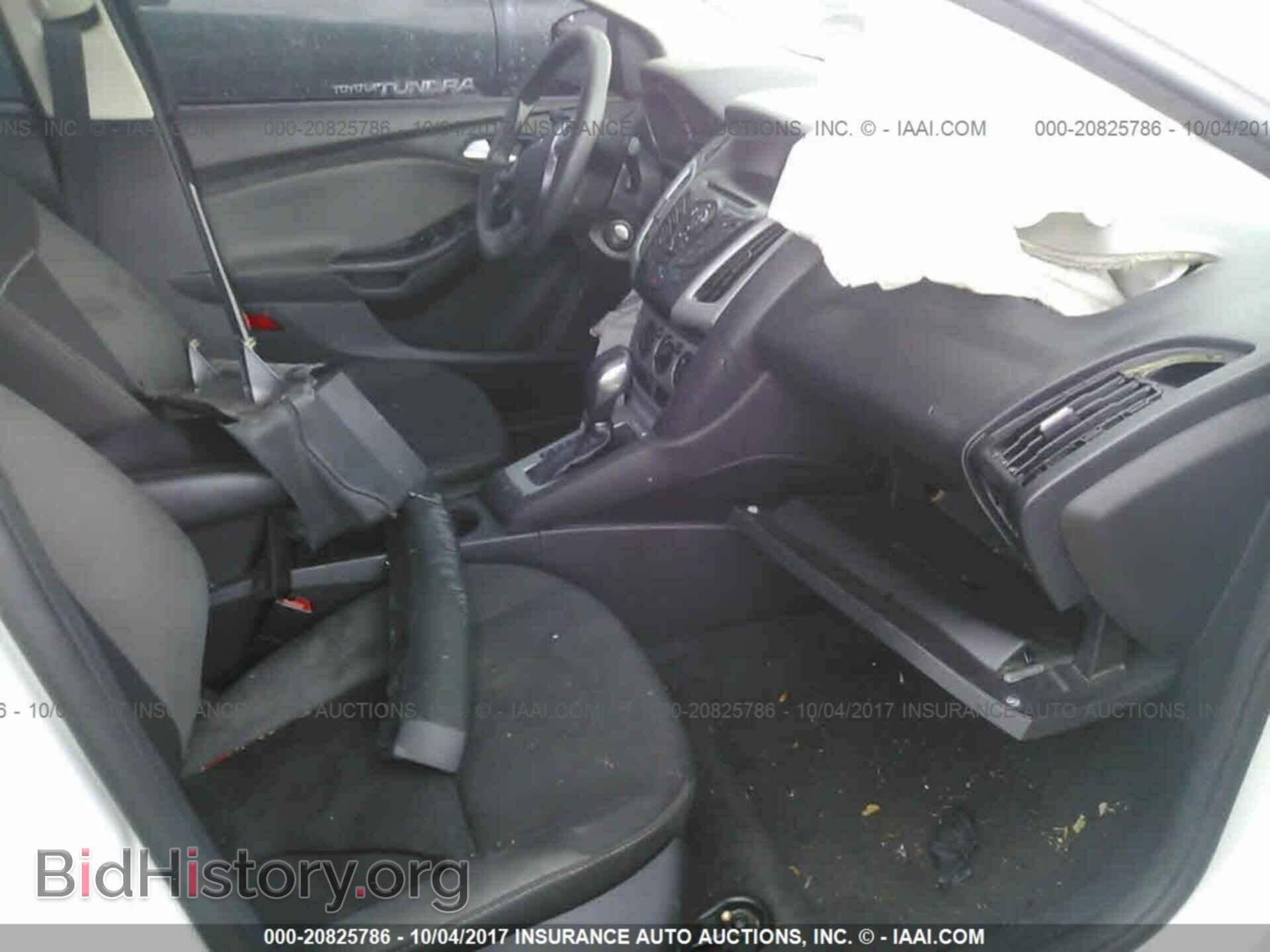 2014 Ford Focus - VIN: 1FADP3F28EL200255 - Фото 5