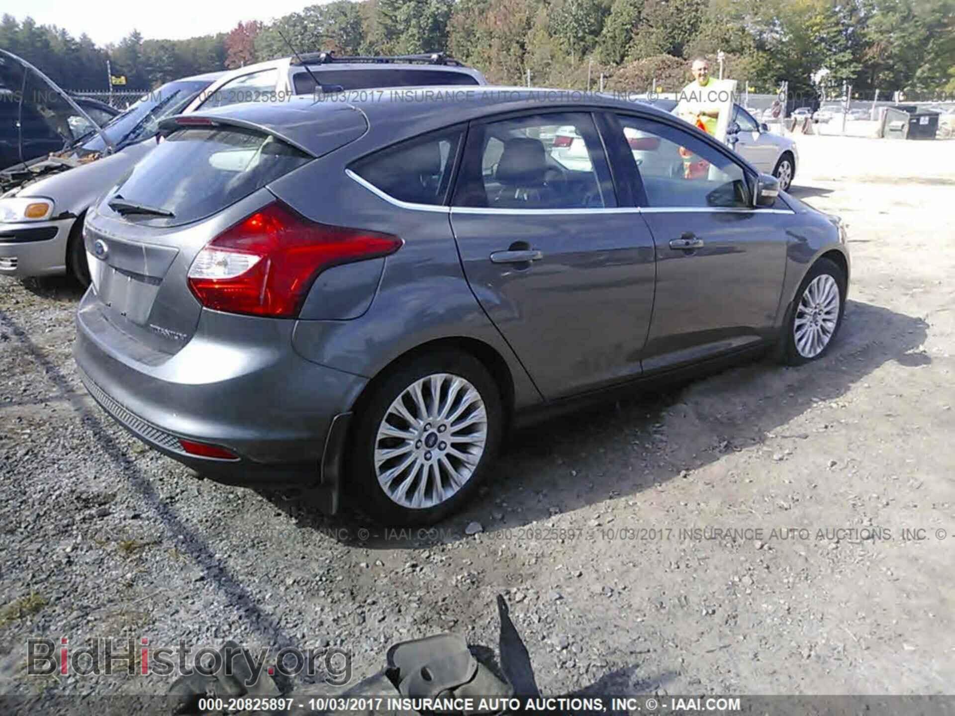 2012 Ford Focus - VIN: 1FAHP3N22CL223739 - Фото 4