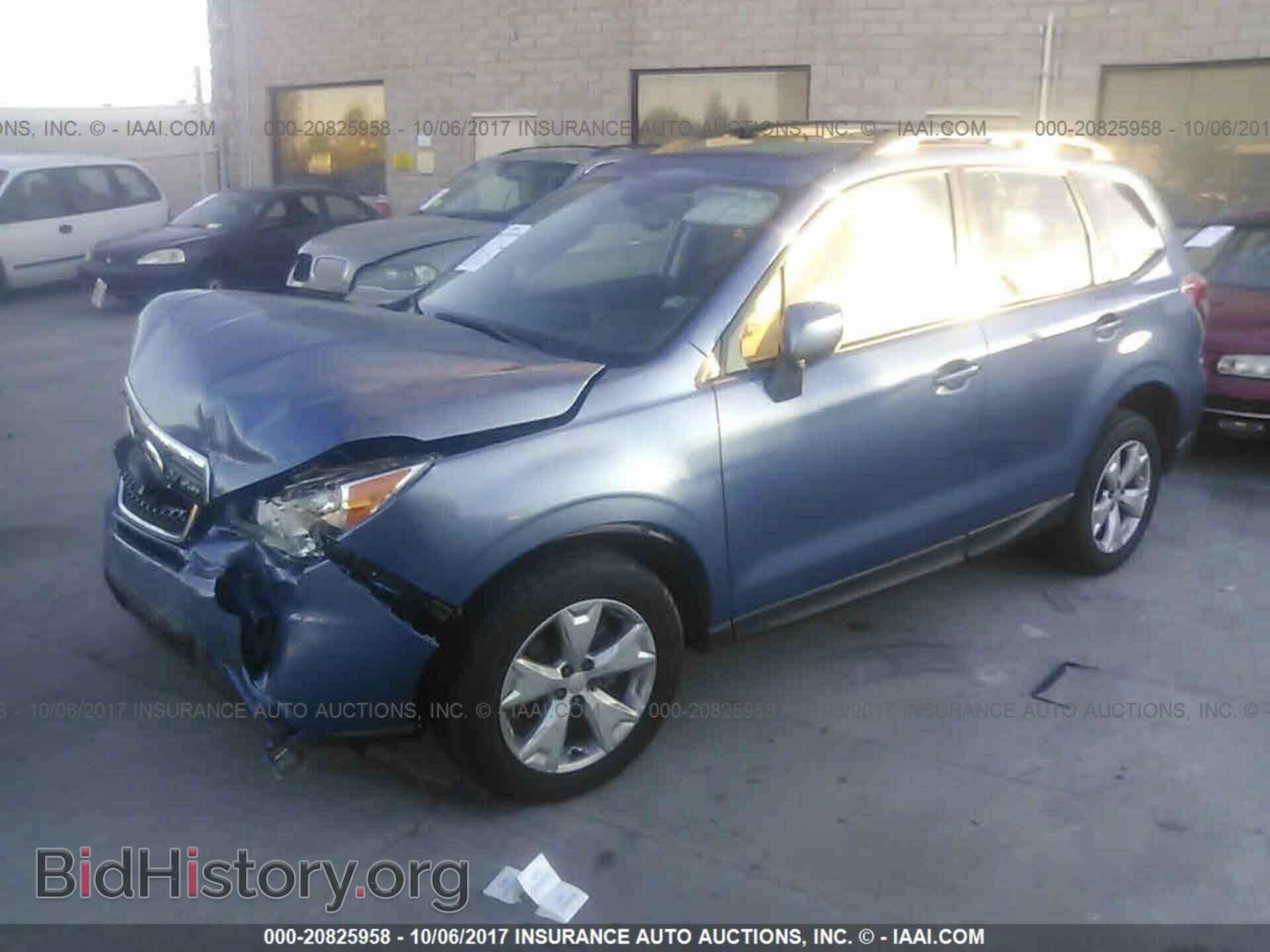 2016 Subaru Forester - VIN: JF2SJAFC1GH431697 - Фото 2