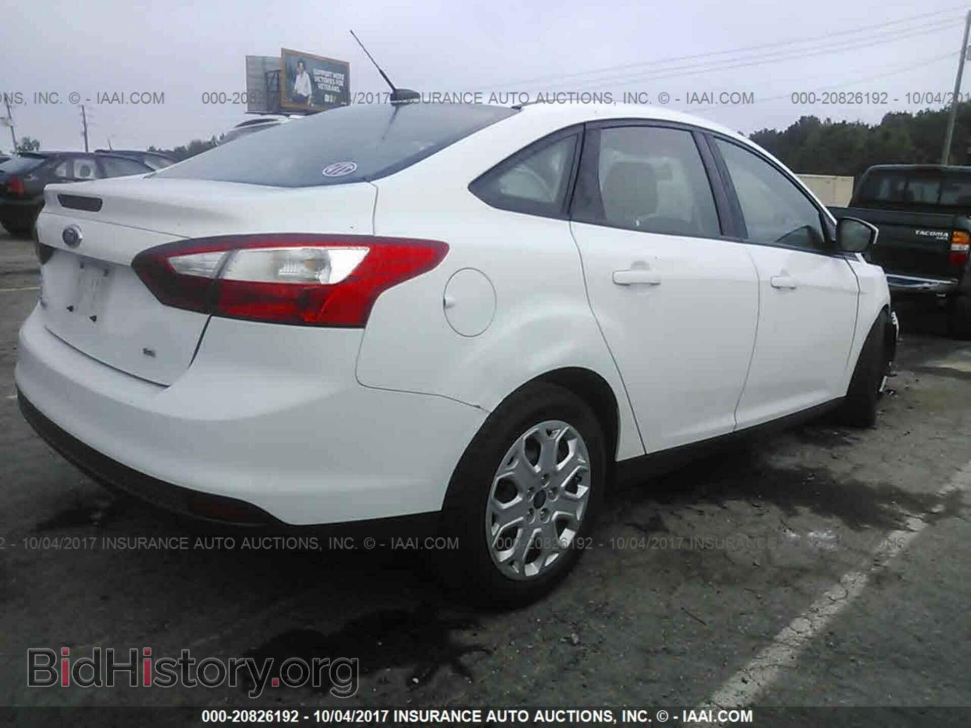 2012 Ford Focus - VIN: 1FAHP3F2XCL211966 - Photo 4