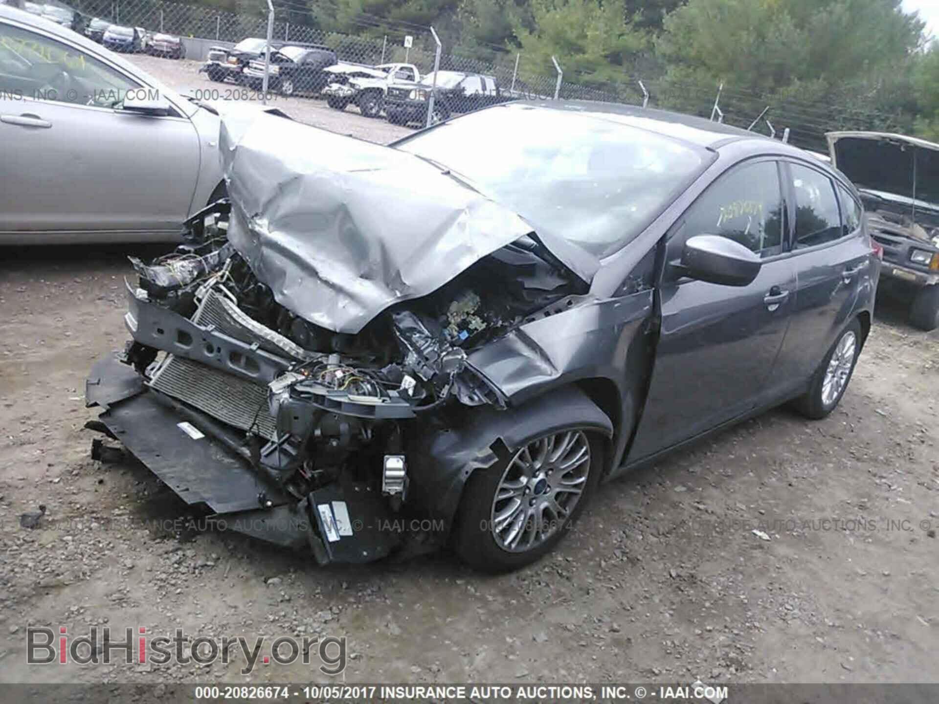 2012 Ford Focus - VIN: 1FAHP3K28CL112133 - Photo 2