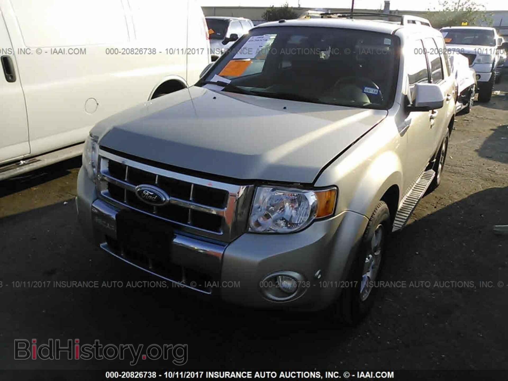 2012 Ford Escape - VIN: 1FMCU0EG1CKC81365 - Photo 2