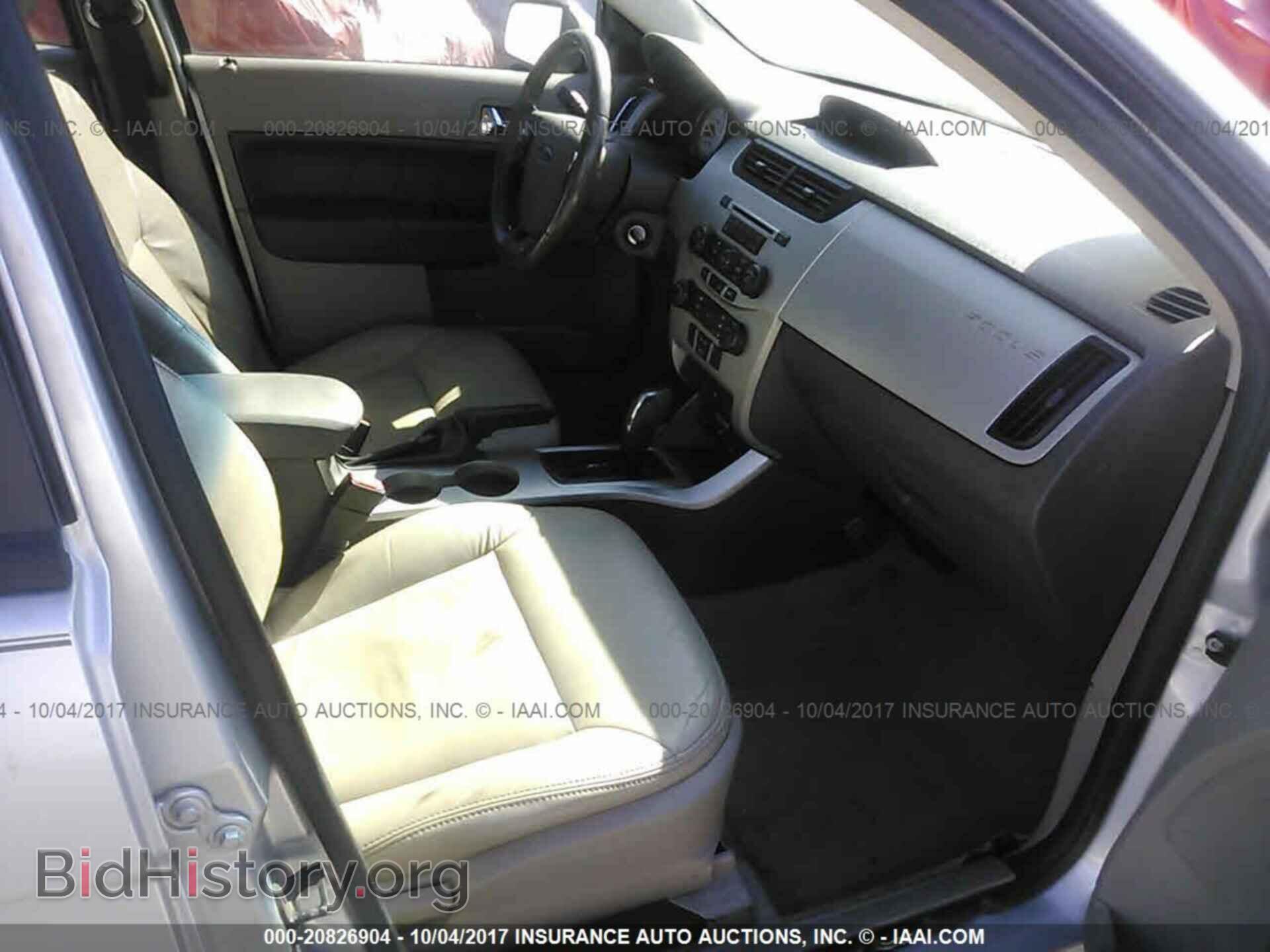 2011 Ford Focus - VIN: 1FAHP3HN4BW145354 - Фото 5