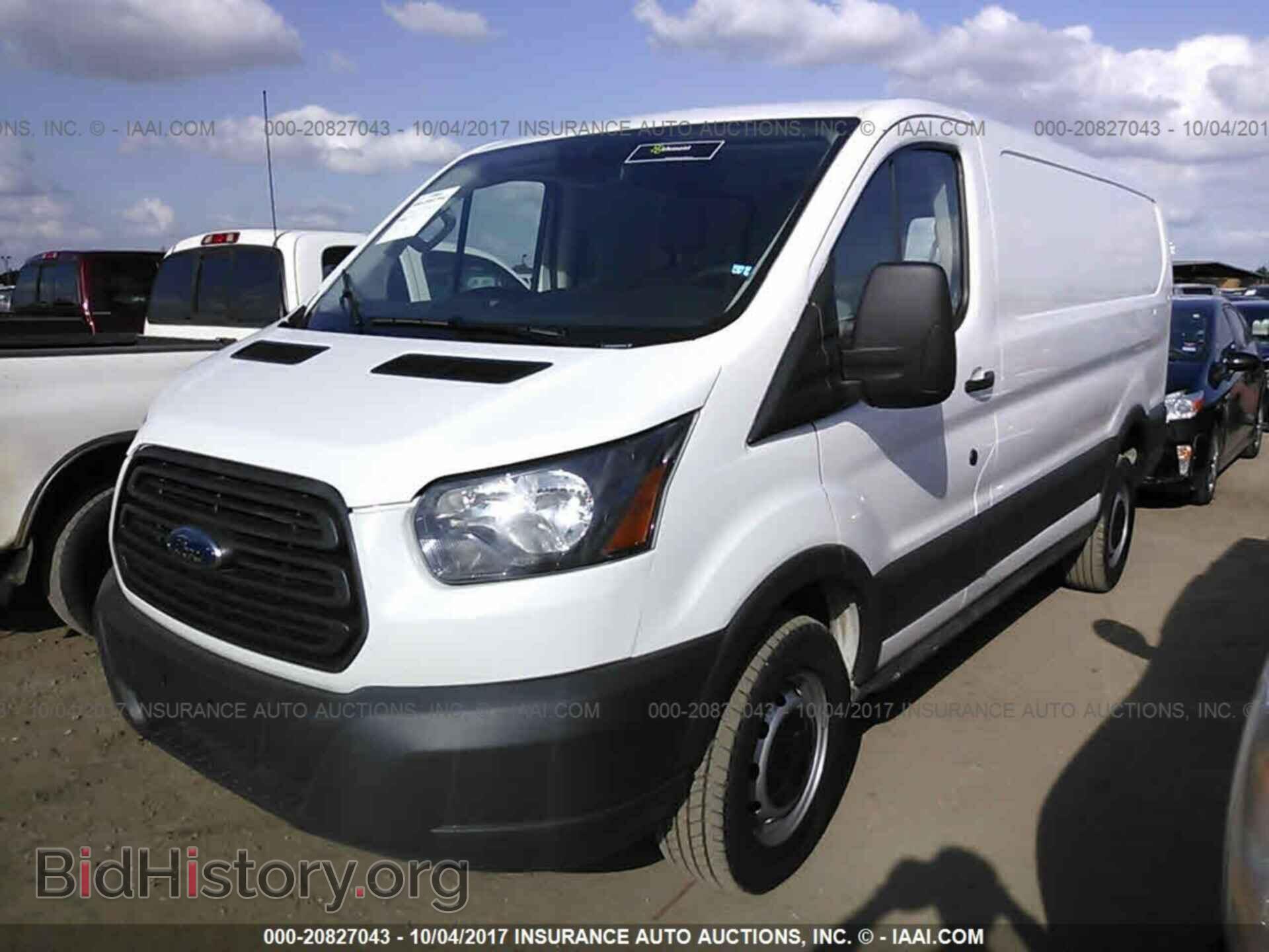 2017 Ford Transit - VIN: 1FTYR1ZM9HKA75168 - Фото 2